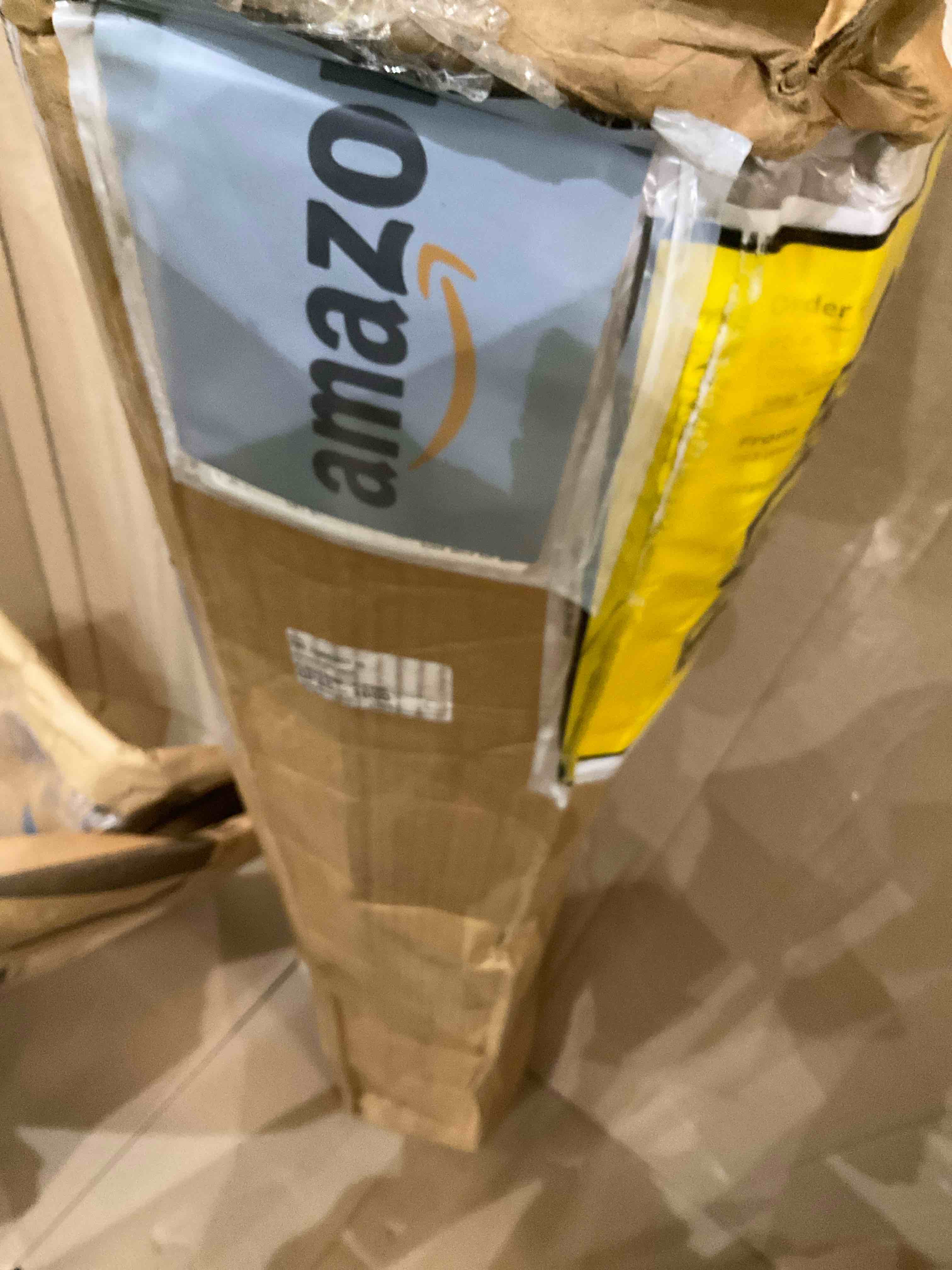 https://s3.amazonaws.com/lotting-images-prod/bidfta/GRA2049574_1740499339648.jpeg