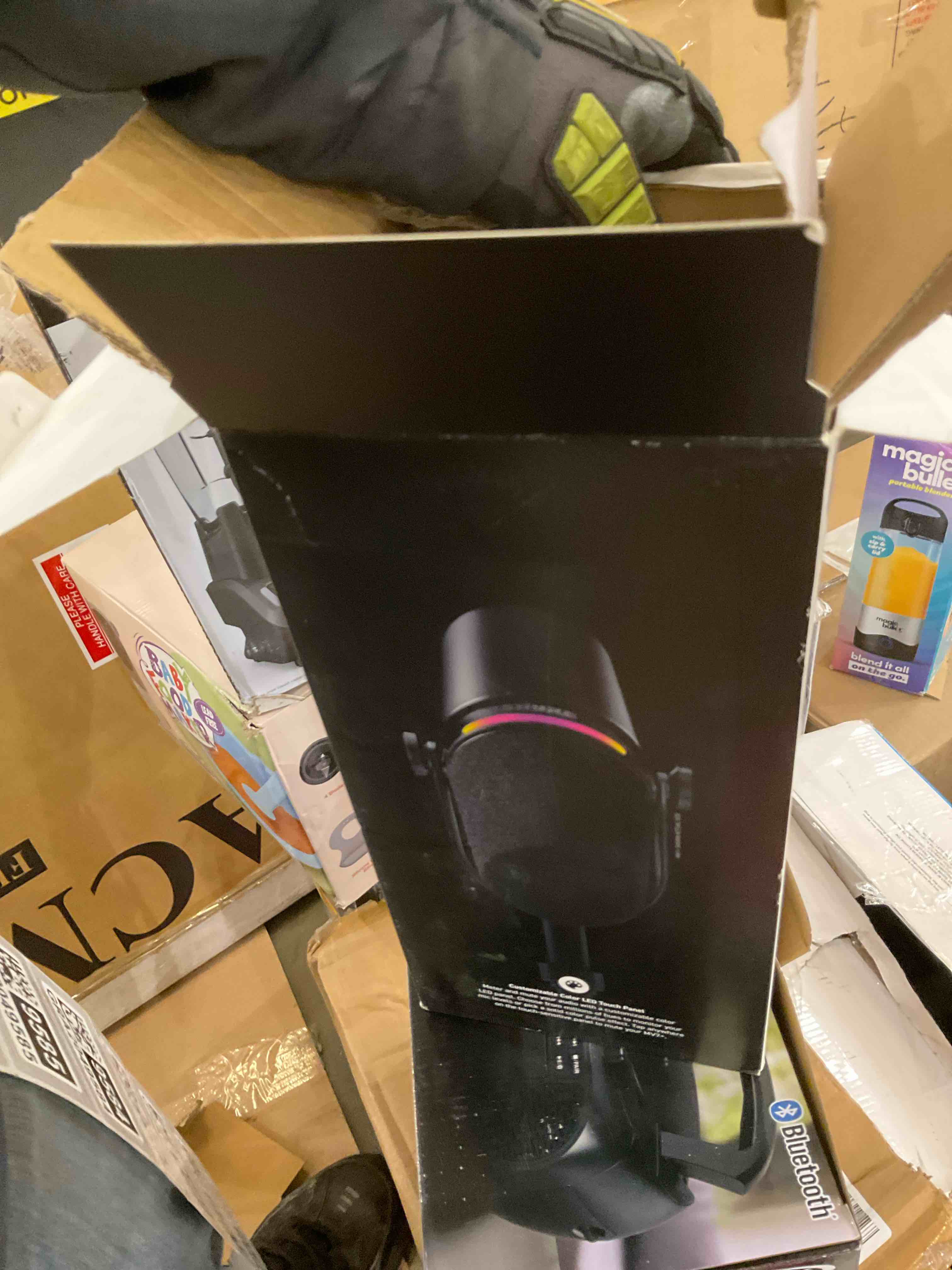 https://s3.amazonaws.com/lotting-images-prod/bidfta/GRA2049579_1740499766540.jpeg