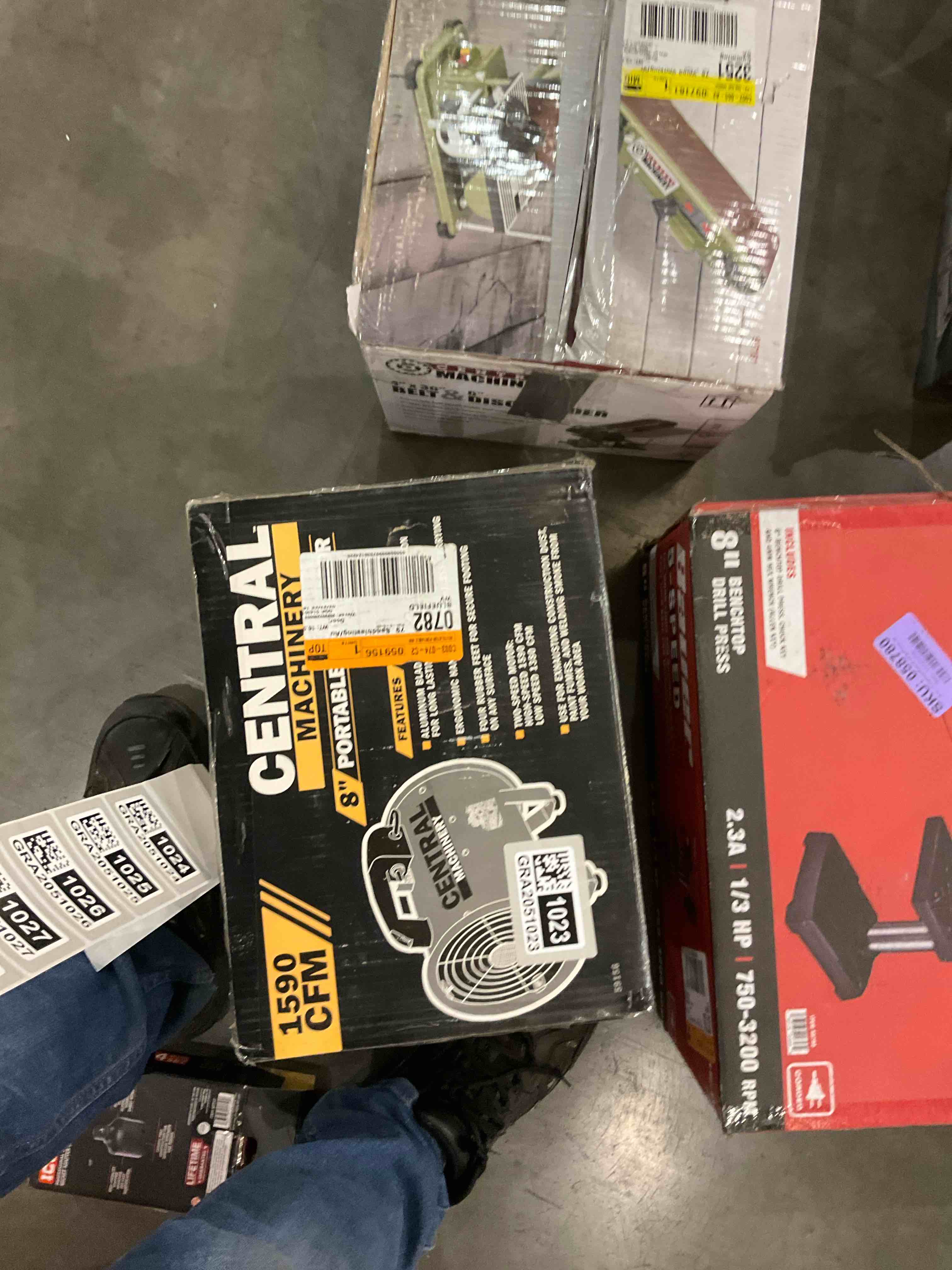 8” portable ventilator 