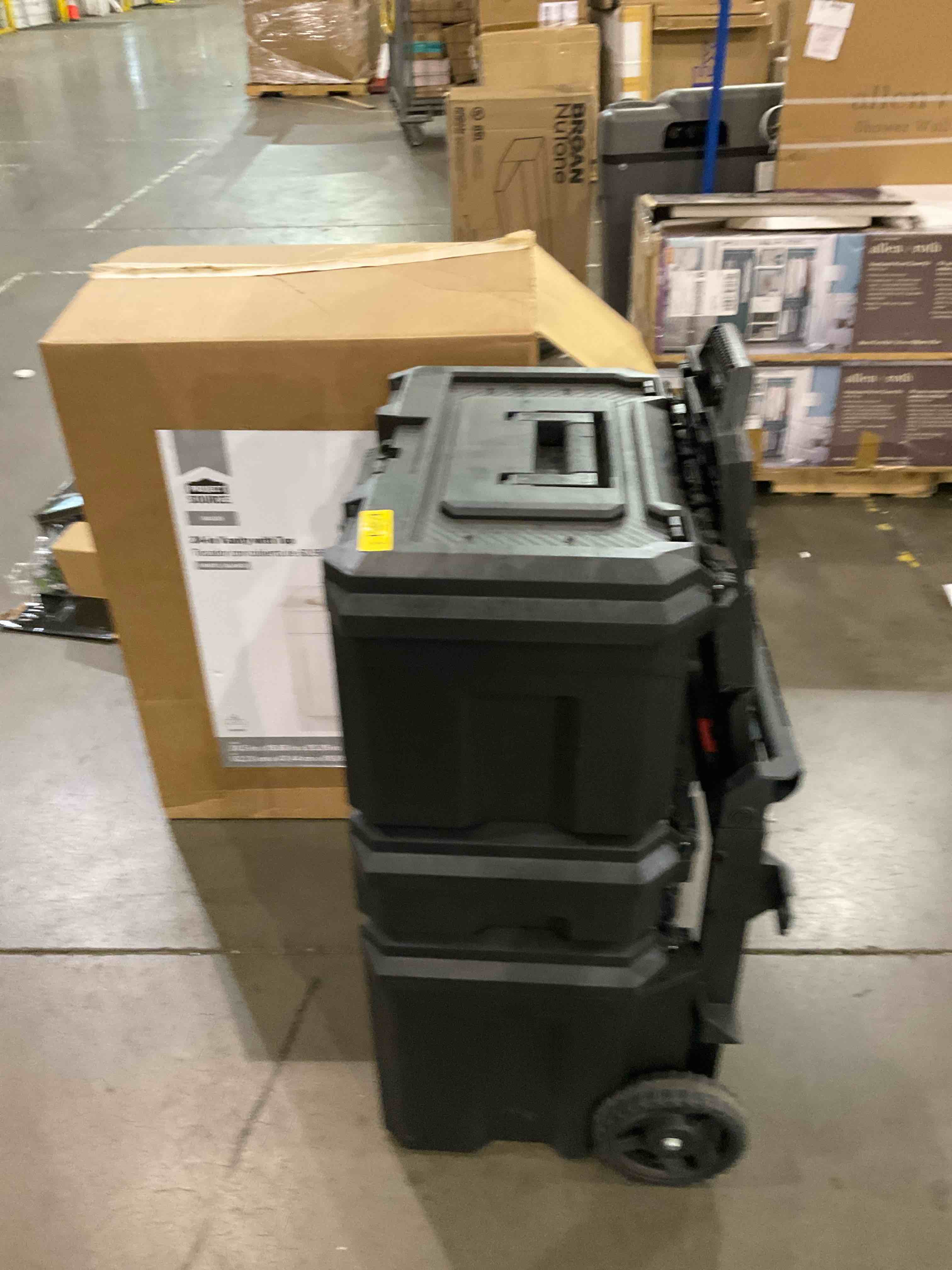 https://s3.amazonaws.com/lotting-images-prod/bidfta/GRA2051210_1738861878690.jpeg