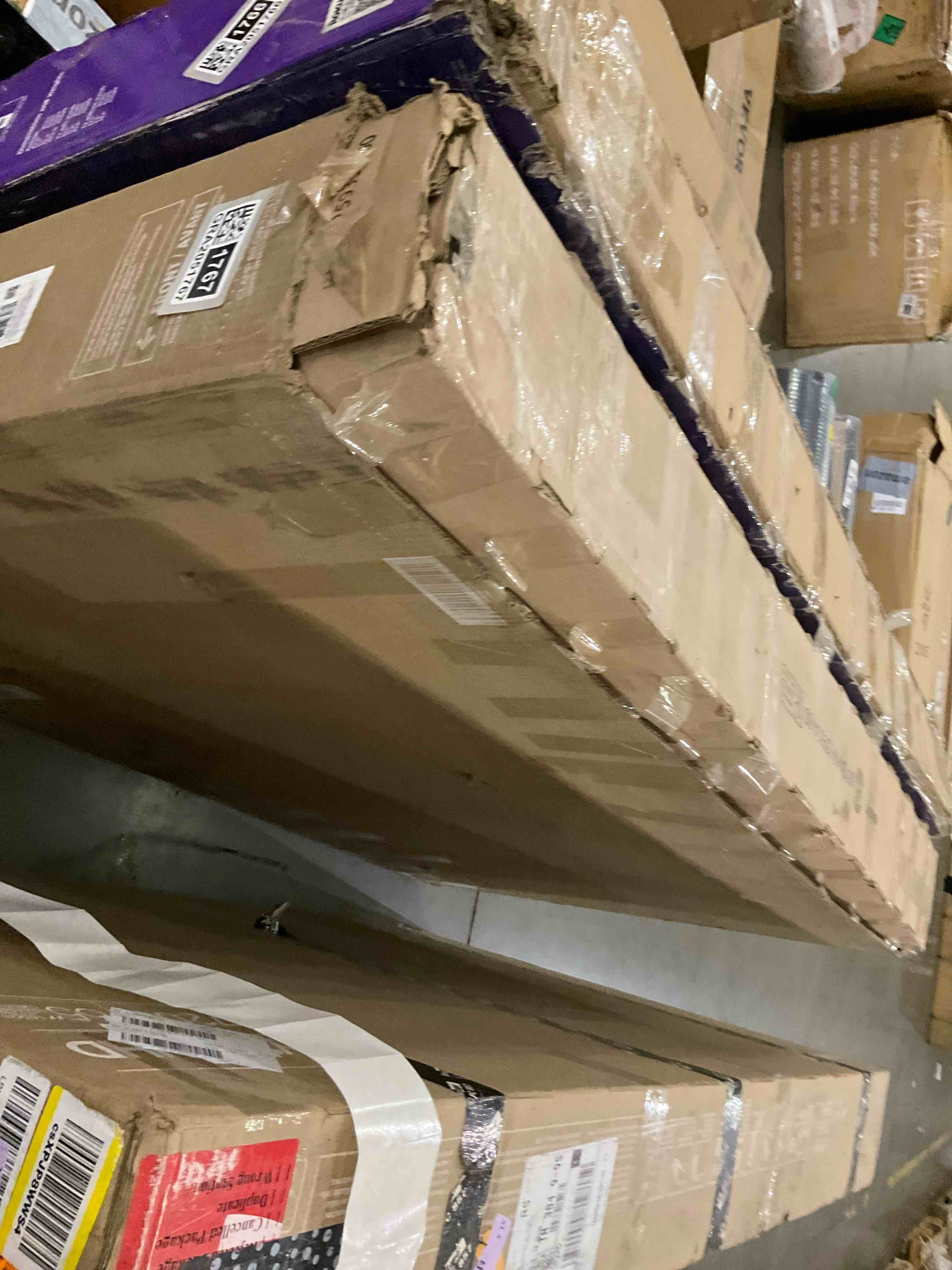 https://s3.amazonaws.com/lotting-images-prod/bidfta/GRA2051767_1738955588279.jpeg