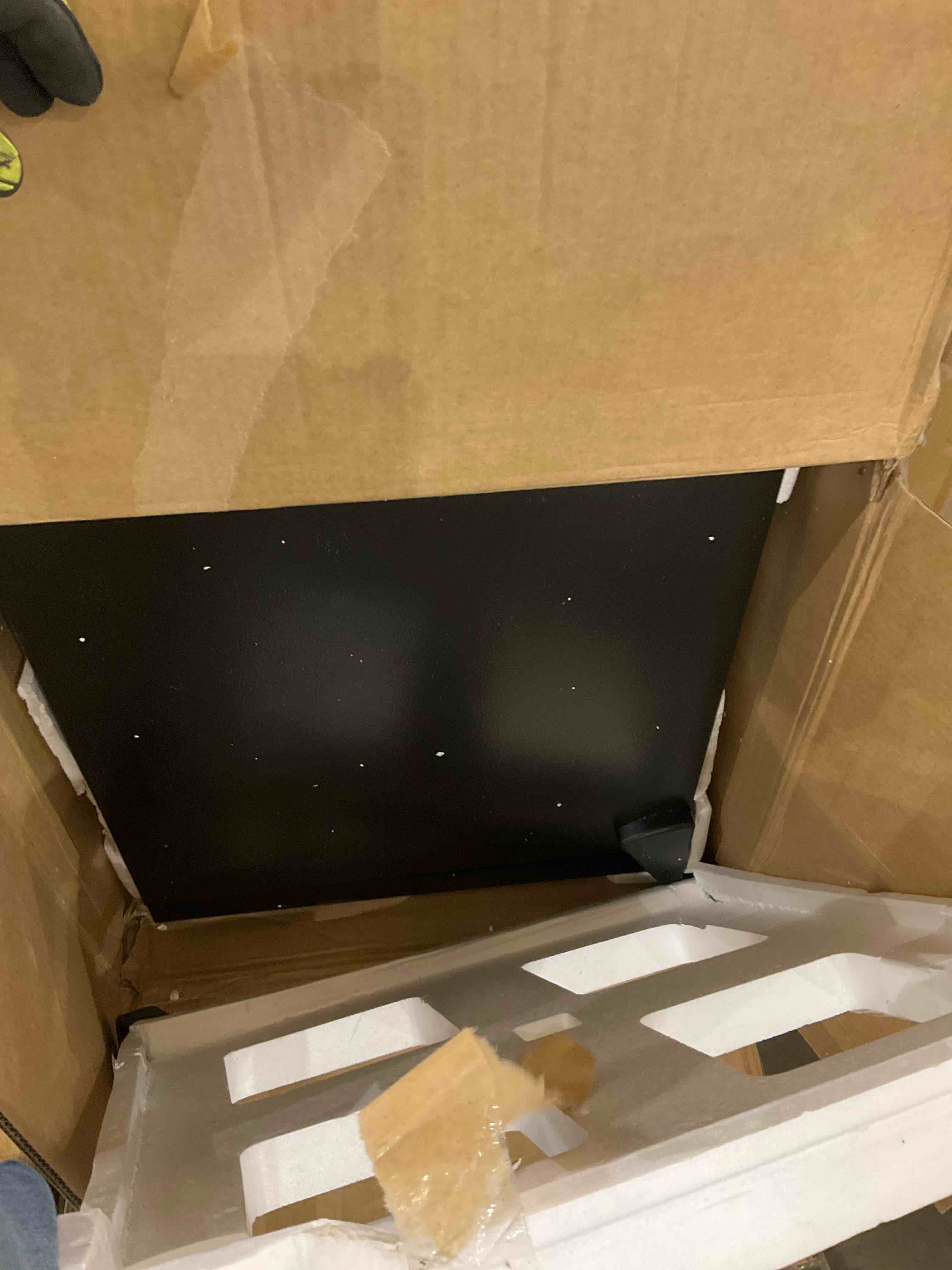https://s3.amazonaws.com/lotting-images-prod/bidfta/GRA2051879_1738958826808.jpeg