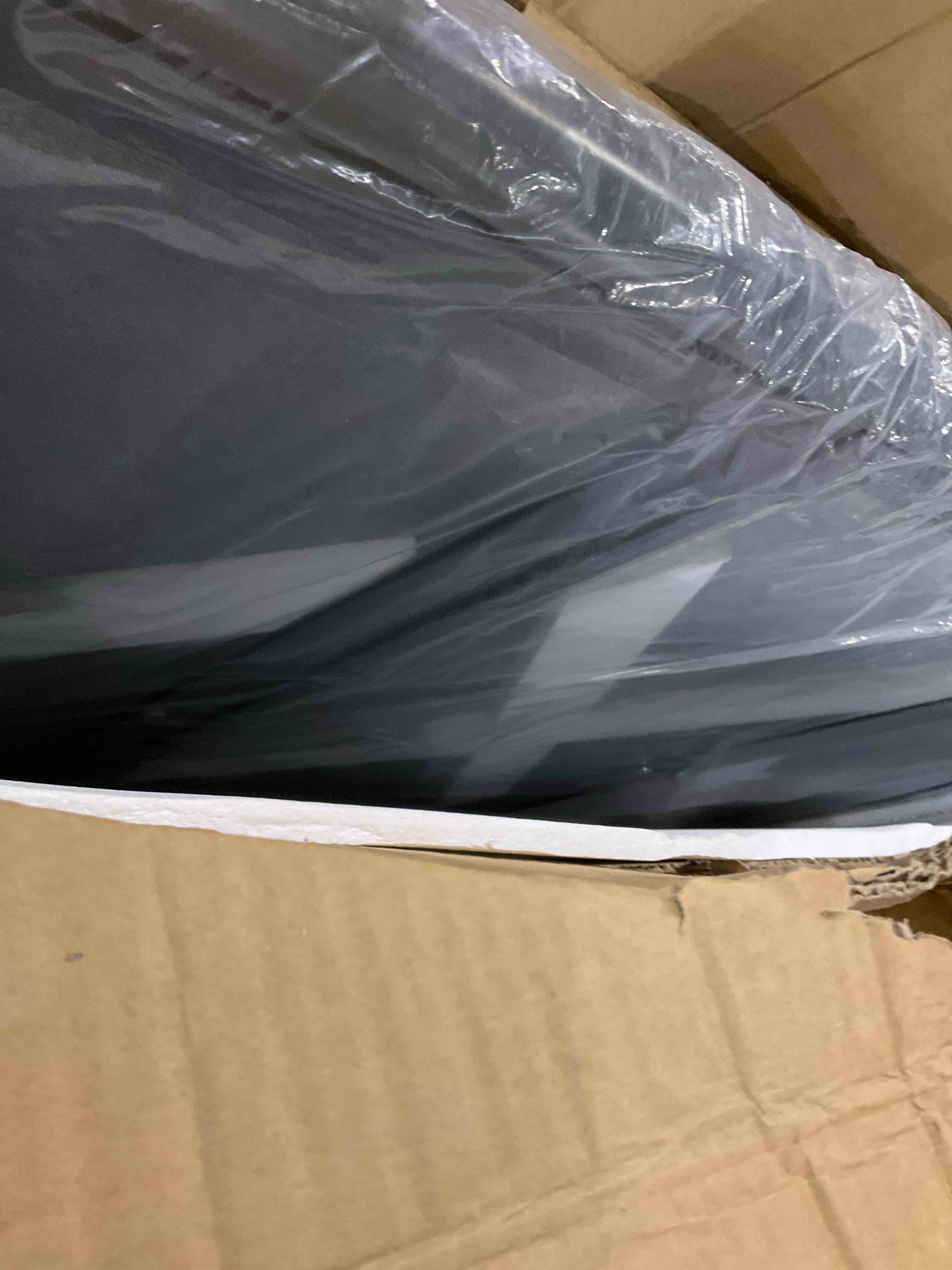 https://s3.amazonaws.com/lotting-images-prod/bidfta/GRA2052075_1739283968785.jpeg