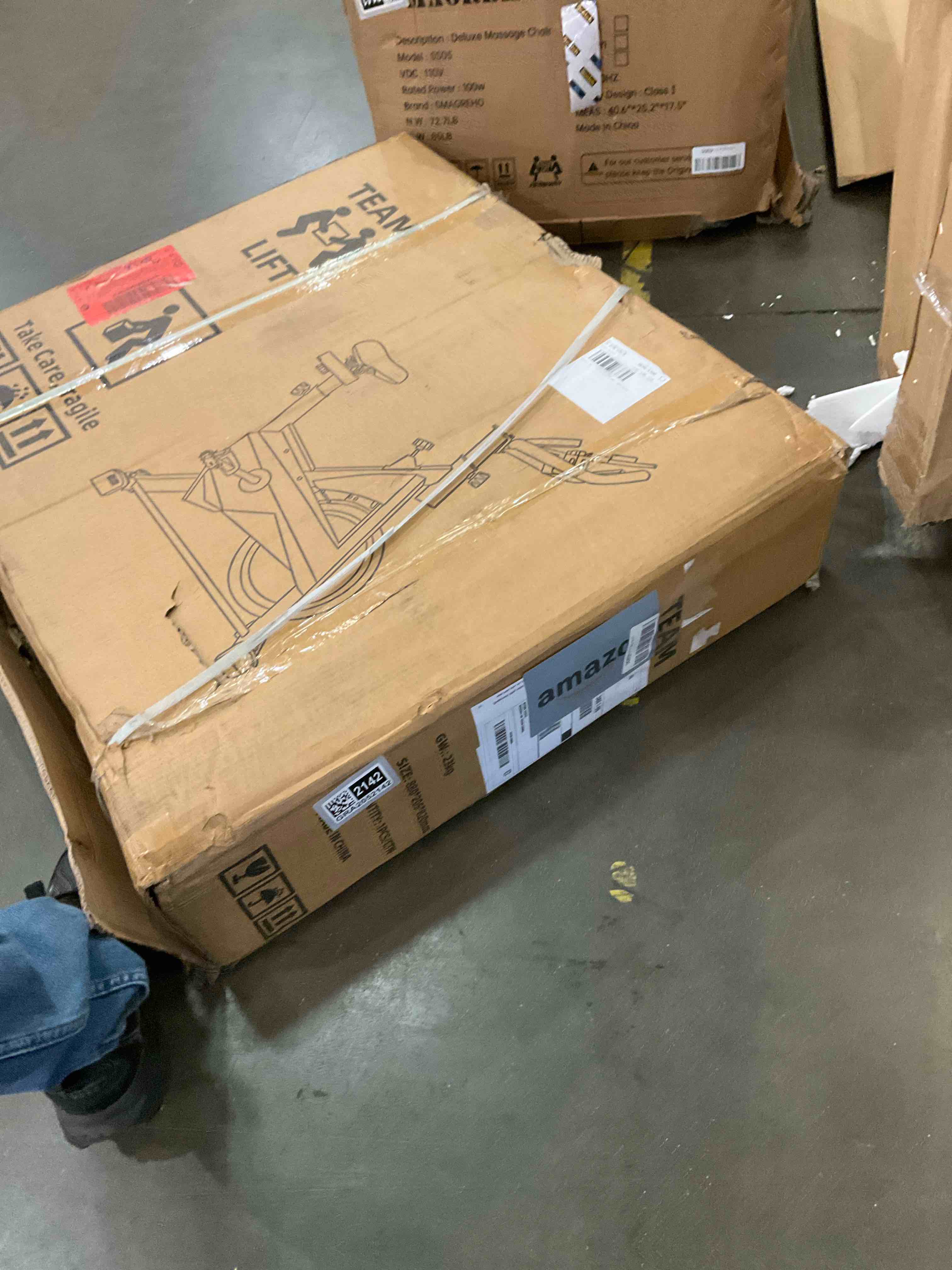 https://s3.amazonaws.com/lotting-images-prod/bidfta/GRA2052142_1739209290094.jpeg