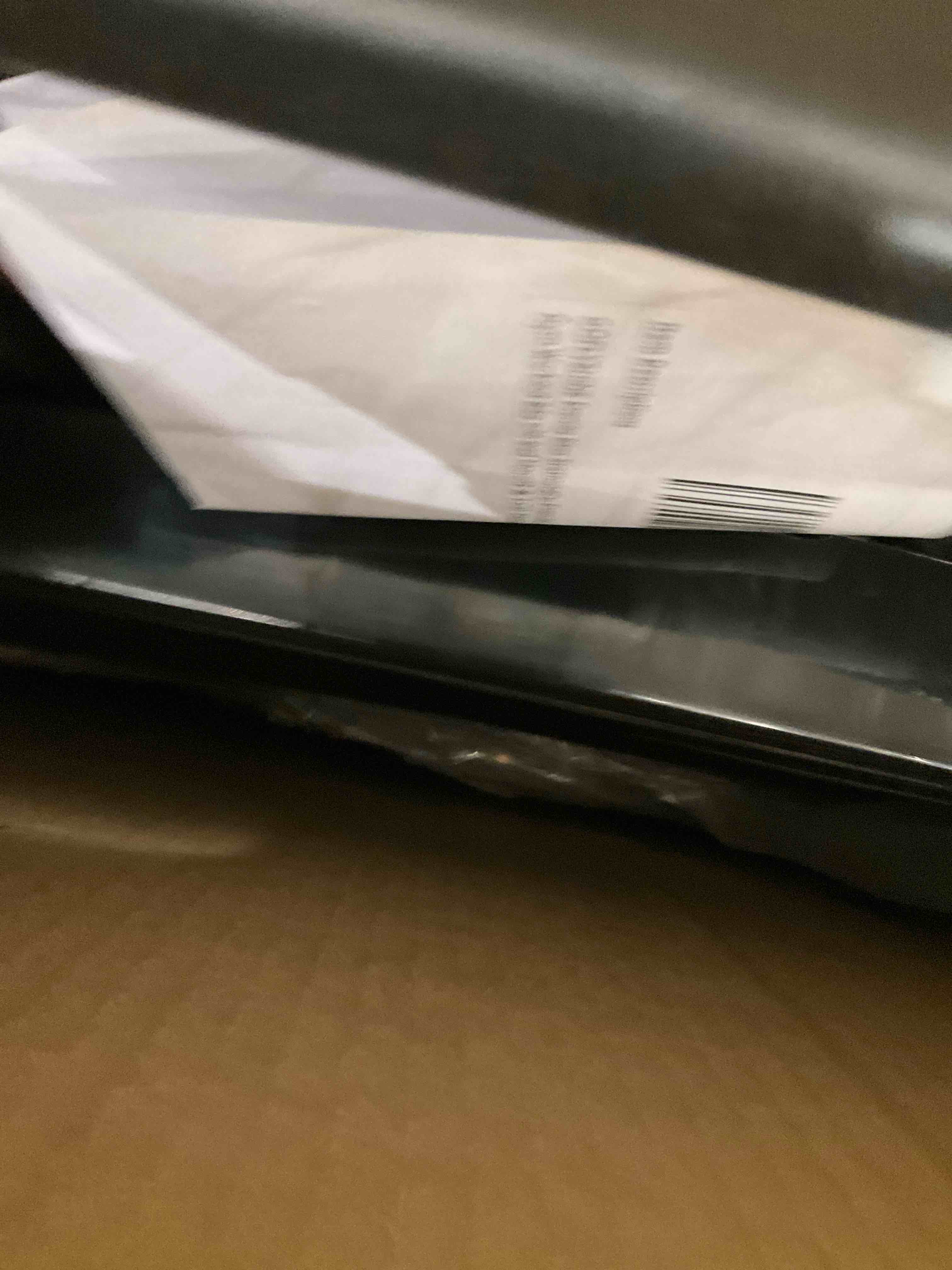 https://s3.amazonaws.com/lotting-images-prod/bidfta/GRA2052142_1739209302544.jpeg