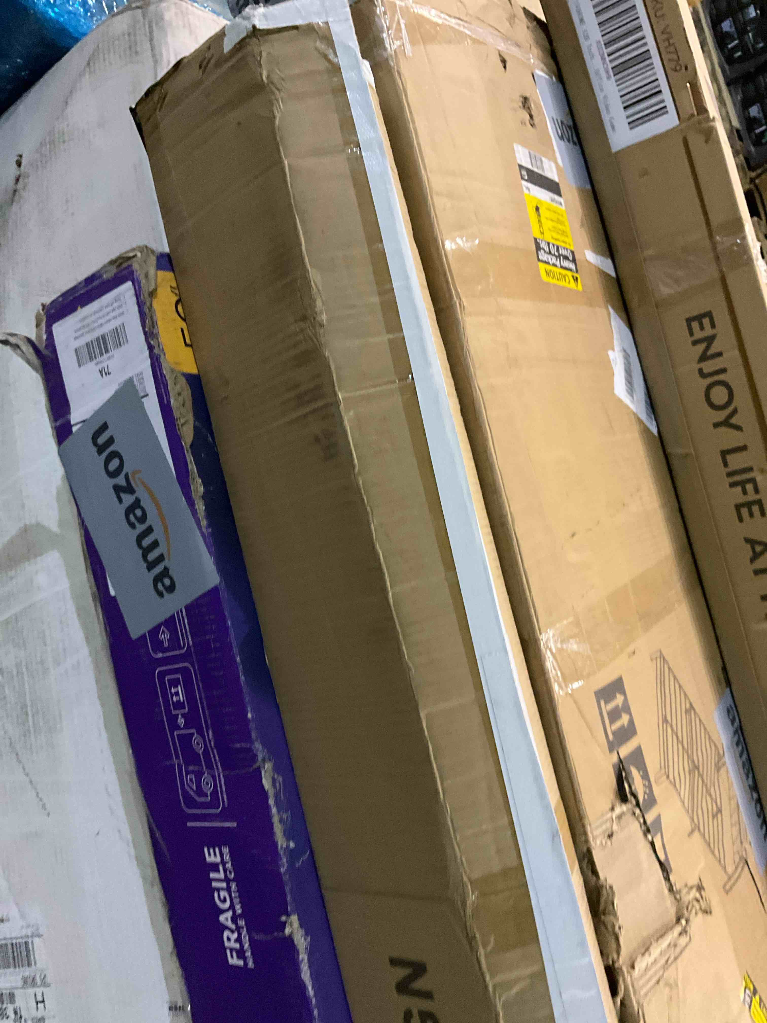 https://s3.amazonaws.com/lotting-images-prod/bidfta/GRA2052270_1739277783072.jpeg
