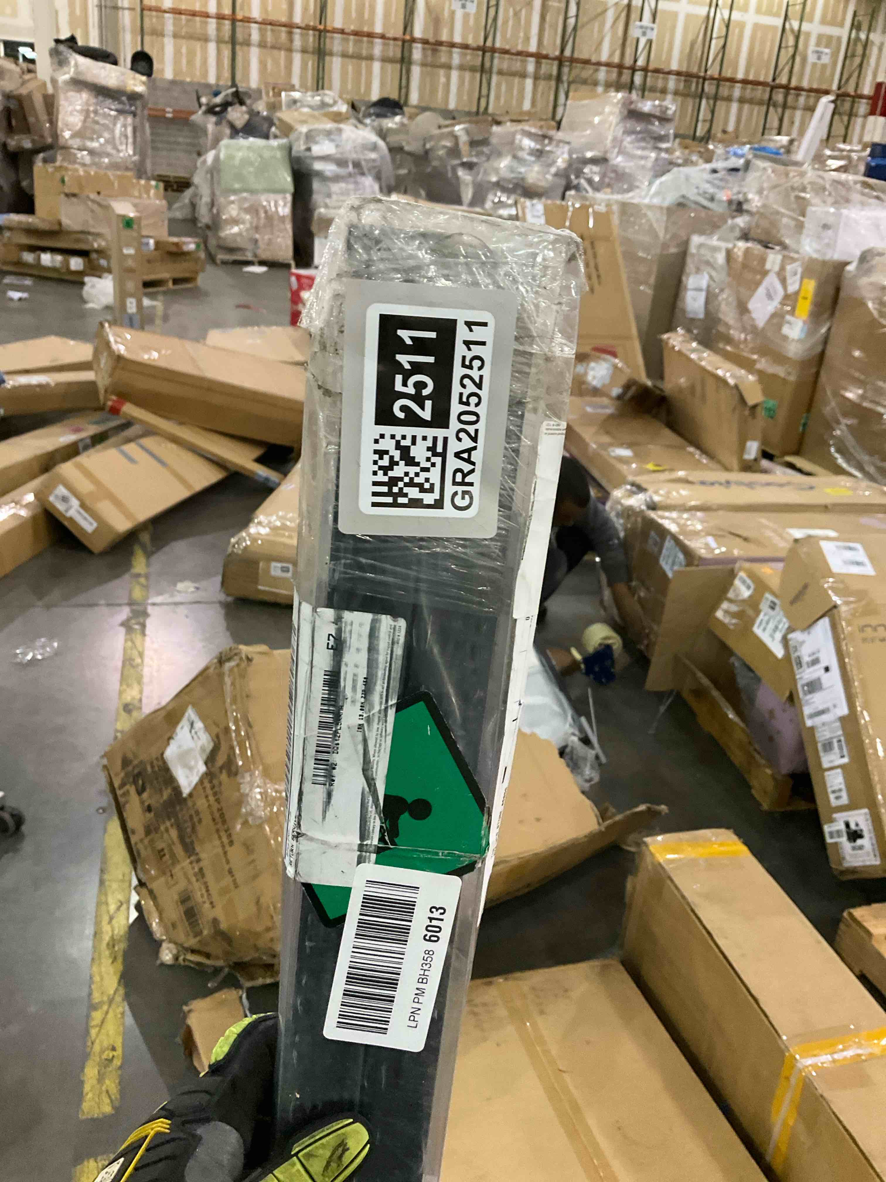 metal frame pieces, unknown model 