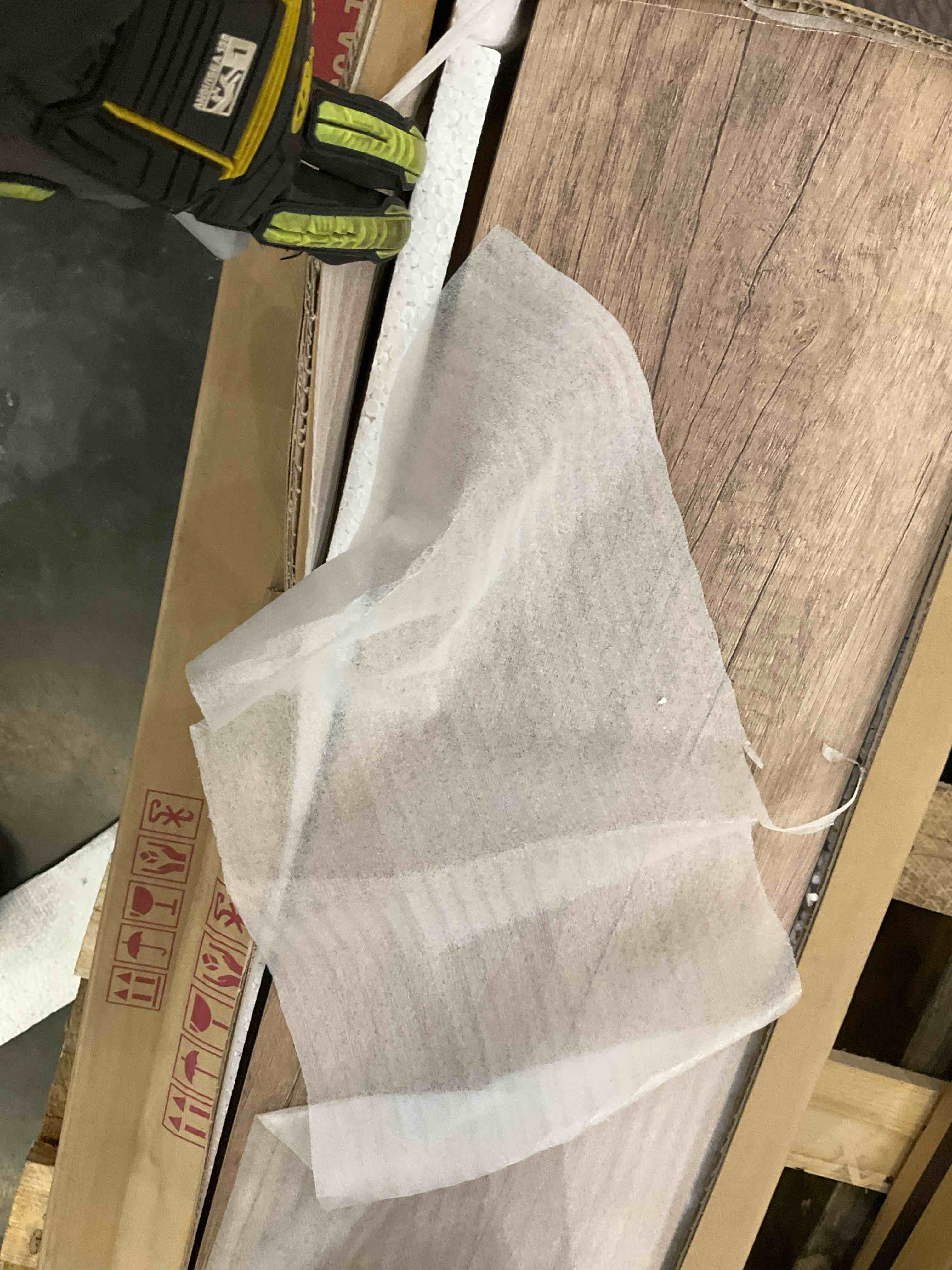 https://s3.amazonaws.com/lotting-images-prod/bidfta/GRA2052968_1739562375573.jpeg