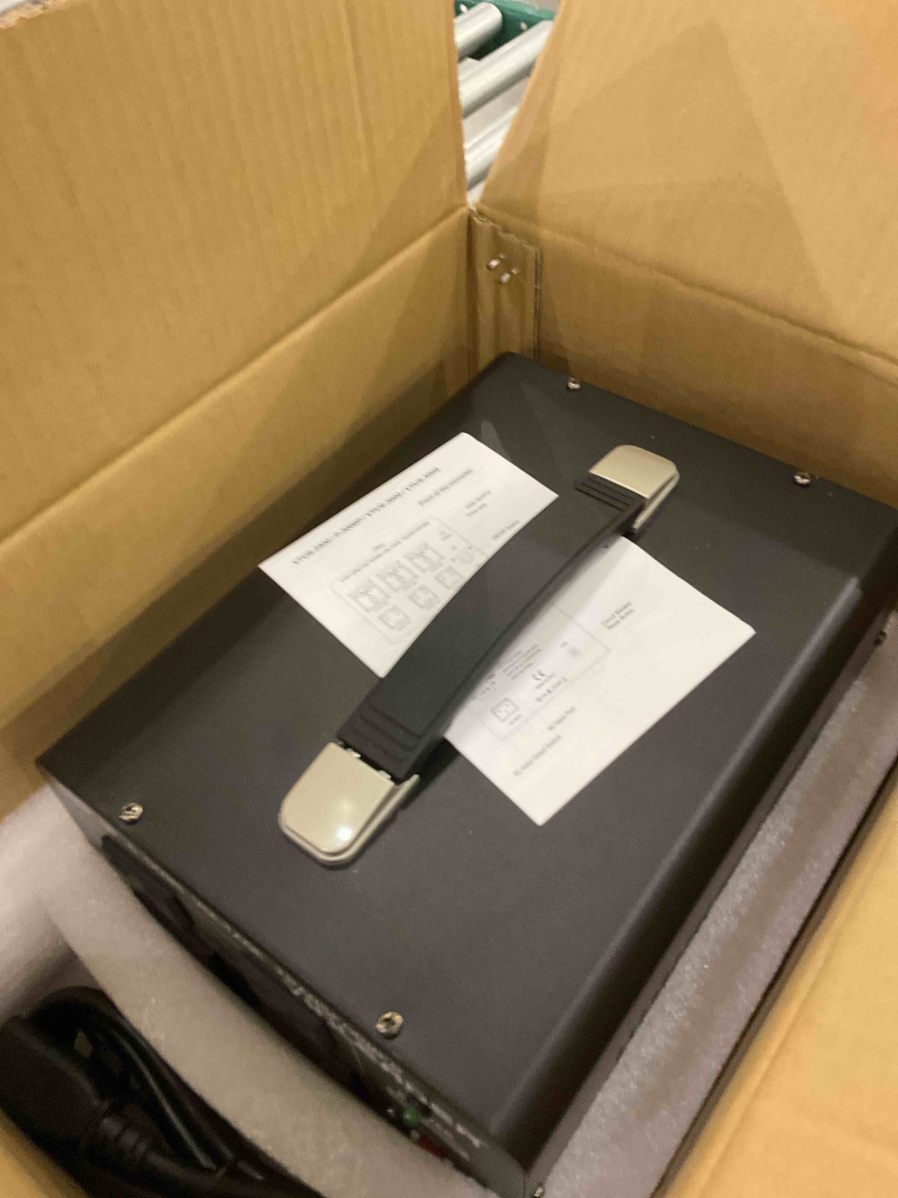 https://s3.amazonaws.com/lotting-images-prod/bidfta/GRA2053256_1738691420231.jpeg