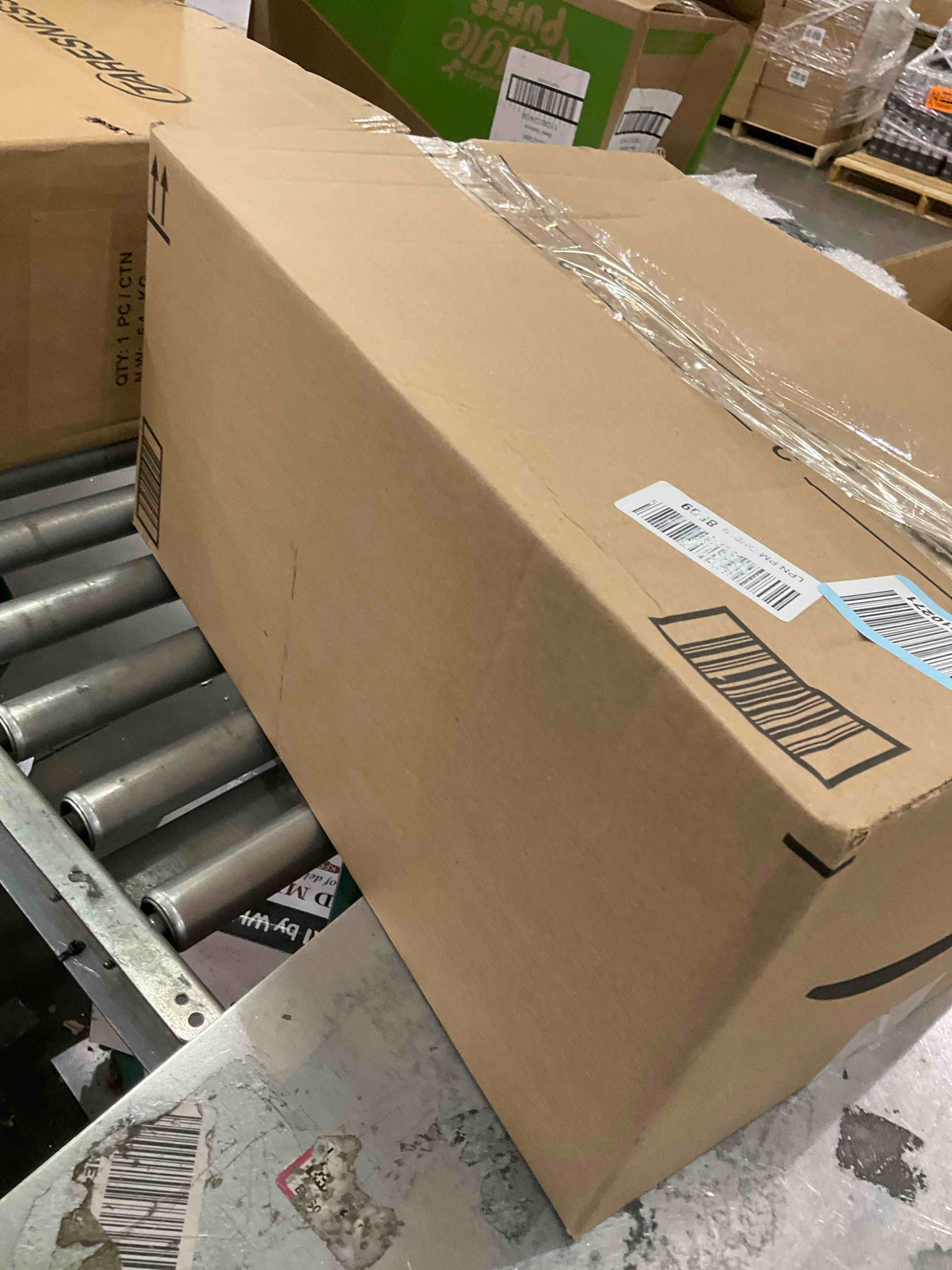 https://s3.amazonaws.com/lotting-images-prod/bidfta/GRA2054669_1739215107966.jpeg