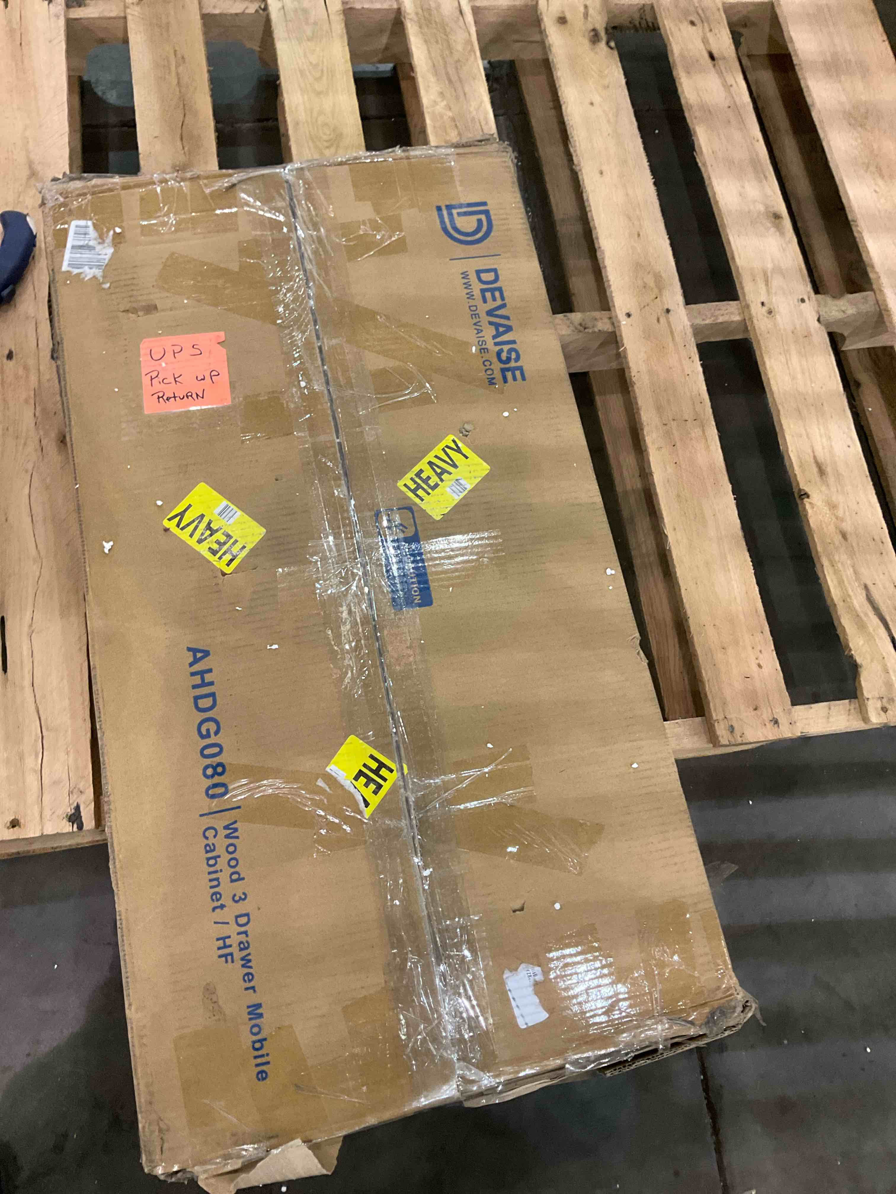 https://s3.amazonaws.com/lotting-images-prod/bidfta/GRA2054808_1739287400157.jpeg