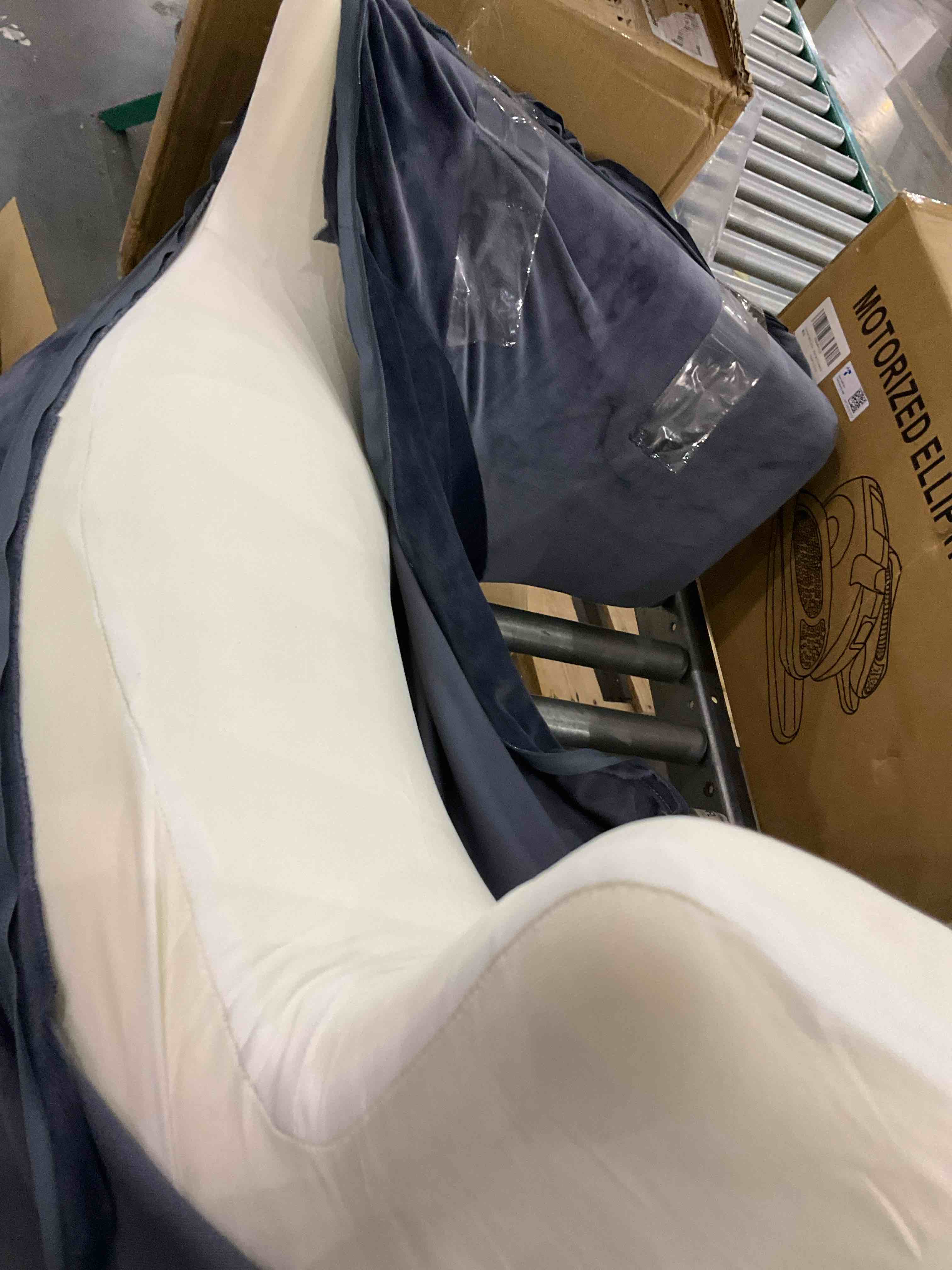 Multifunctional Reading Pillow 