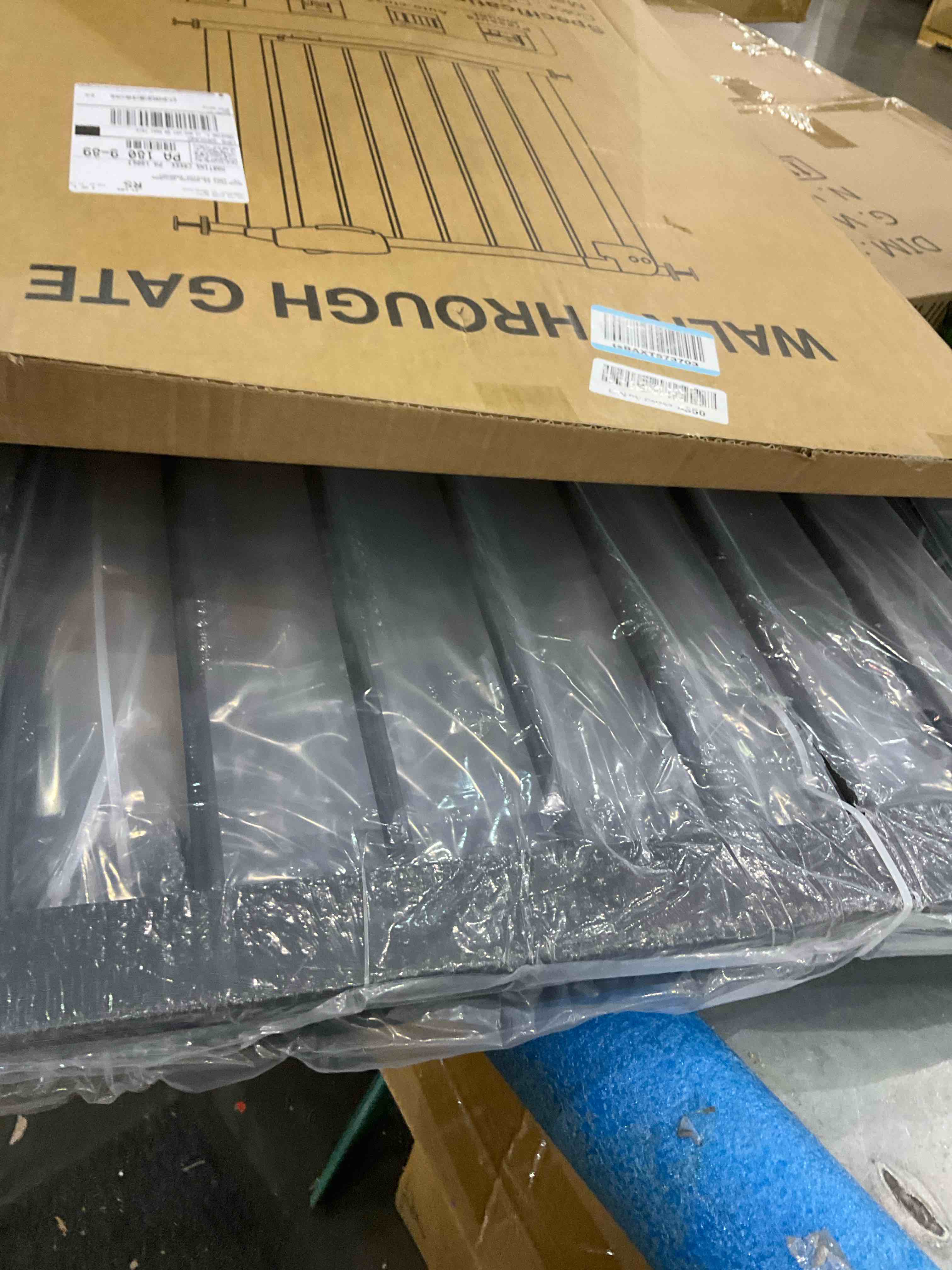 https://s3.amazonaws.com/lotting-images-prod/bidfta/GRA2055184_1739453122343.jpeg