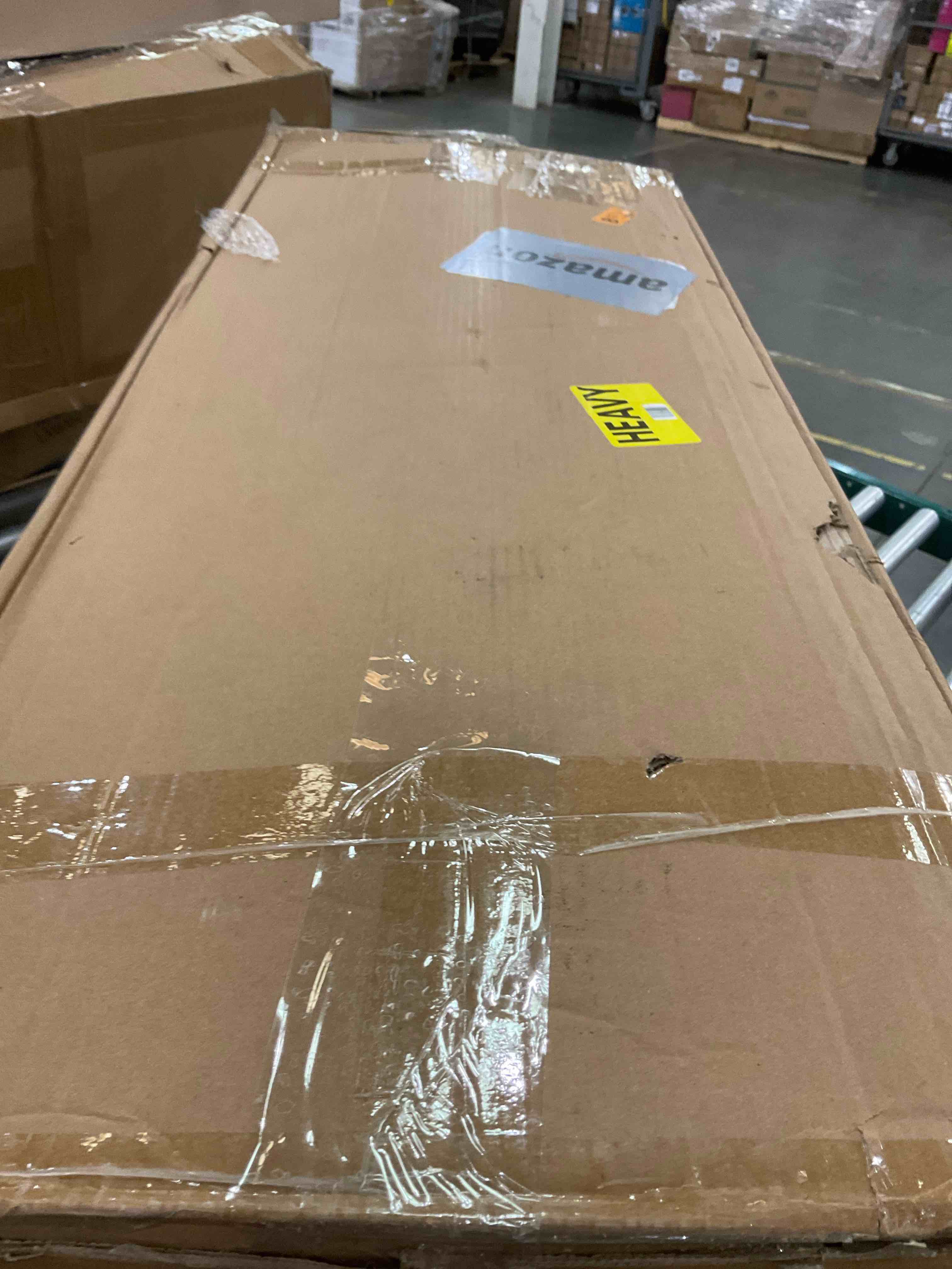 https://s3.amazonaws.com/lotting-images-prod/bidfta/GRA2055898_1739809015486.jpeg