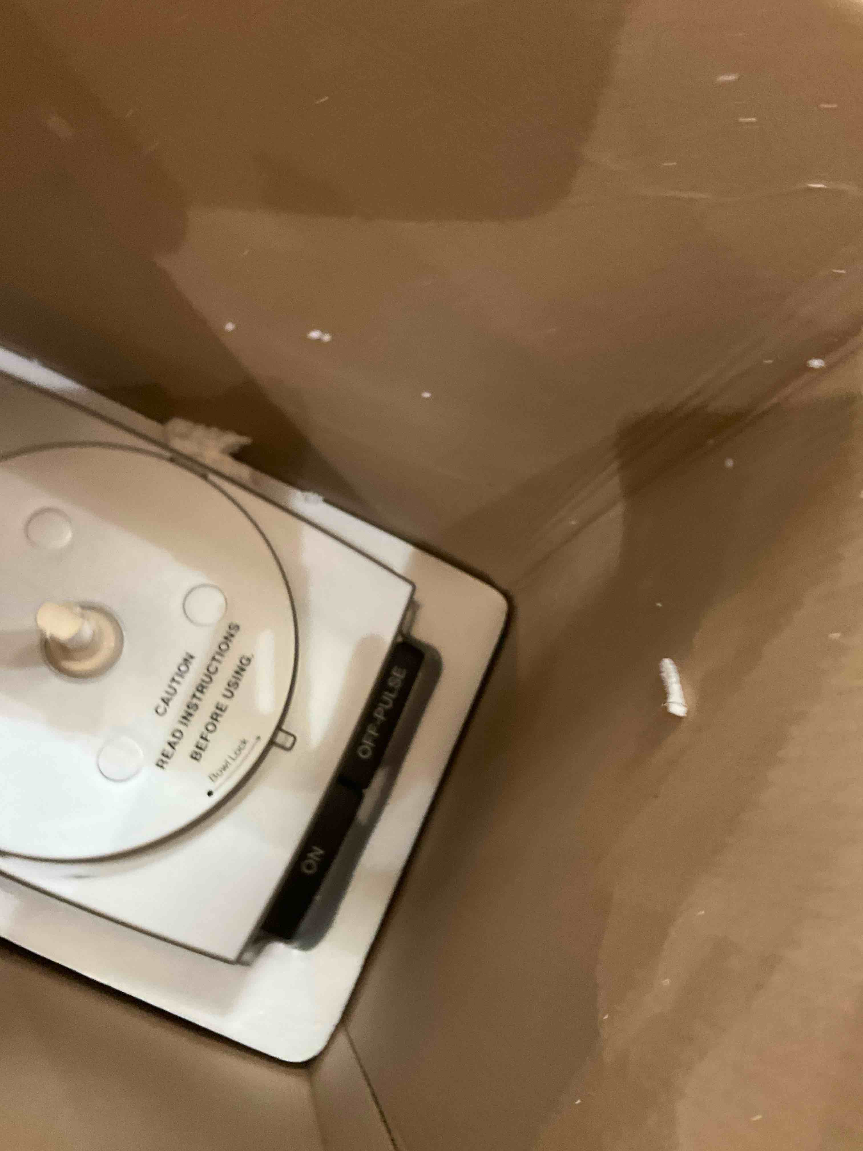https://s3.amazonaws.com/lotting-images-prod/bidfta/GRA2055902_1739809524358.jpeg