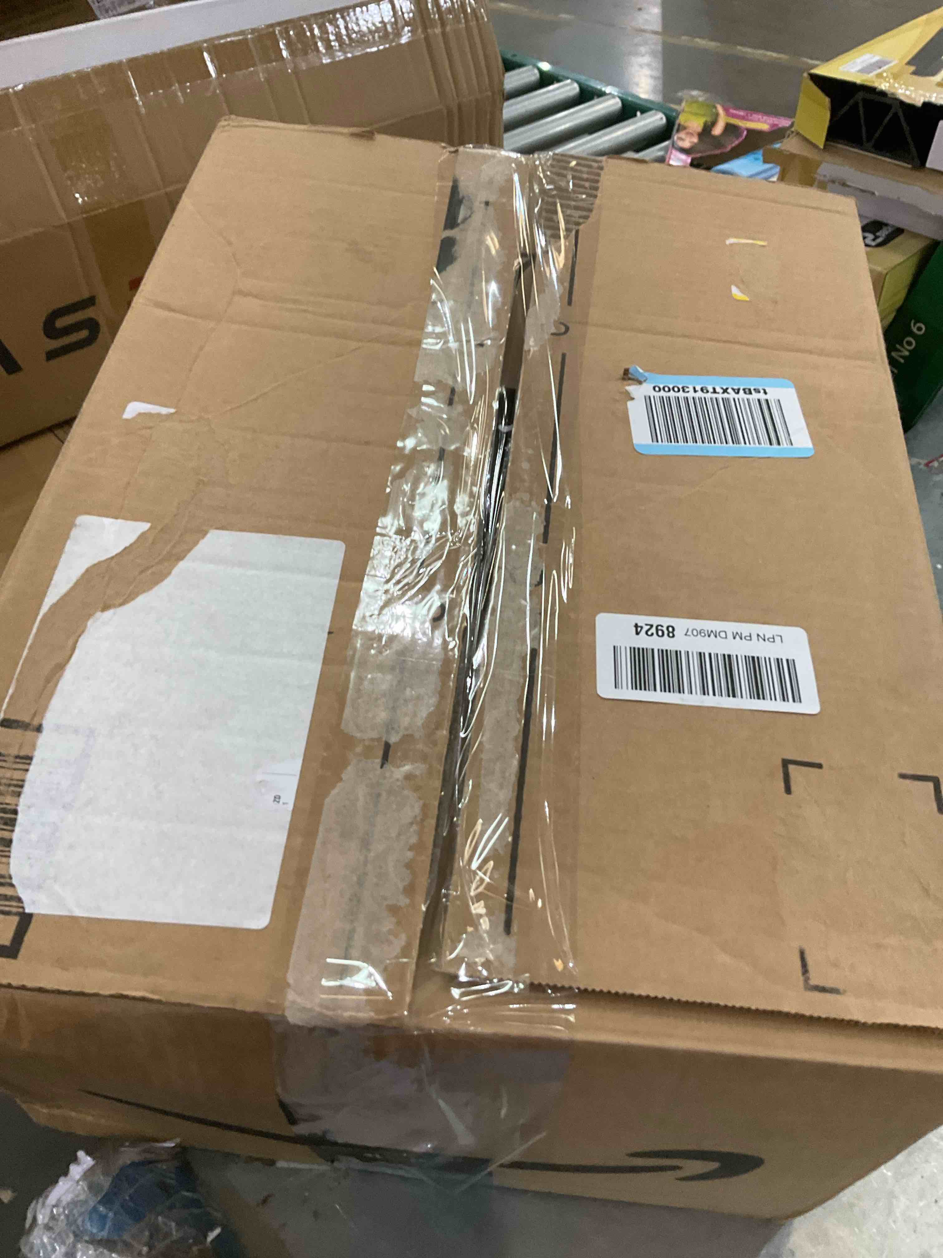 https://s3.amazonaws.com/lotting-images-prod/bidfta/GRA2055941_1739817045455.jpeg