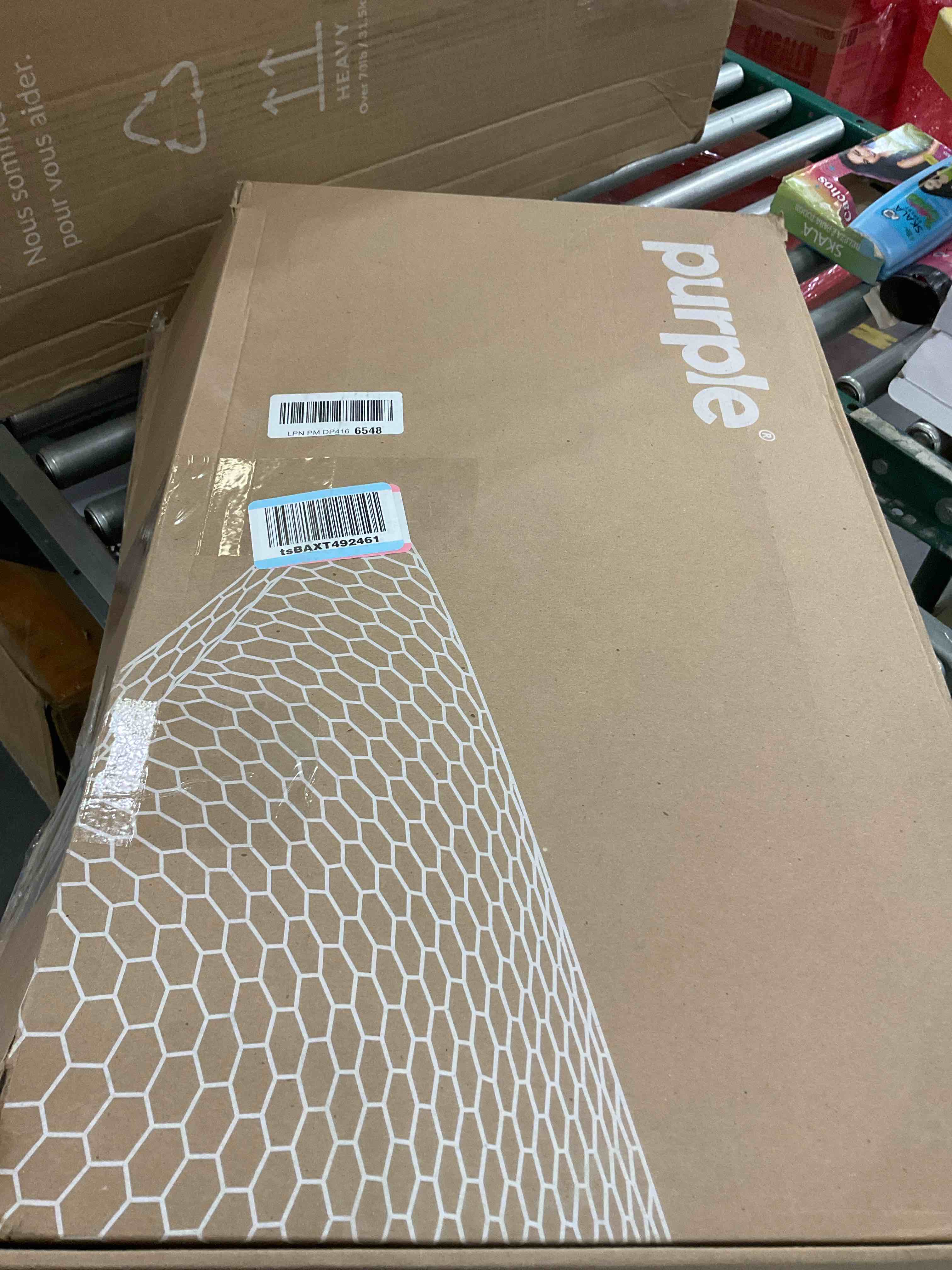 https://s3.amazonaws.com/lotting-images-prod/bidfta/GRA2055987_1739823387625.jpeg