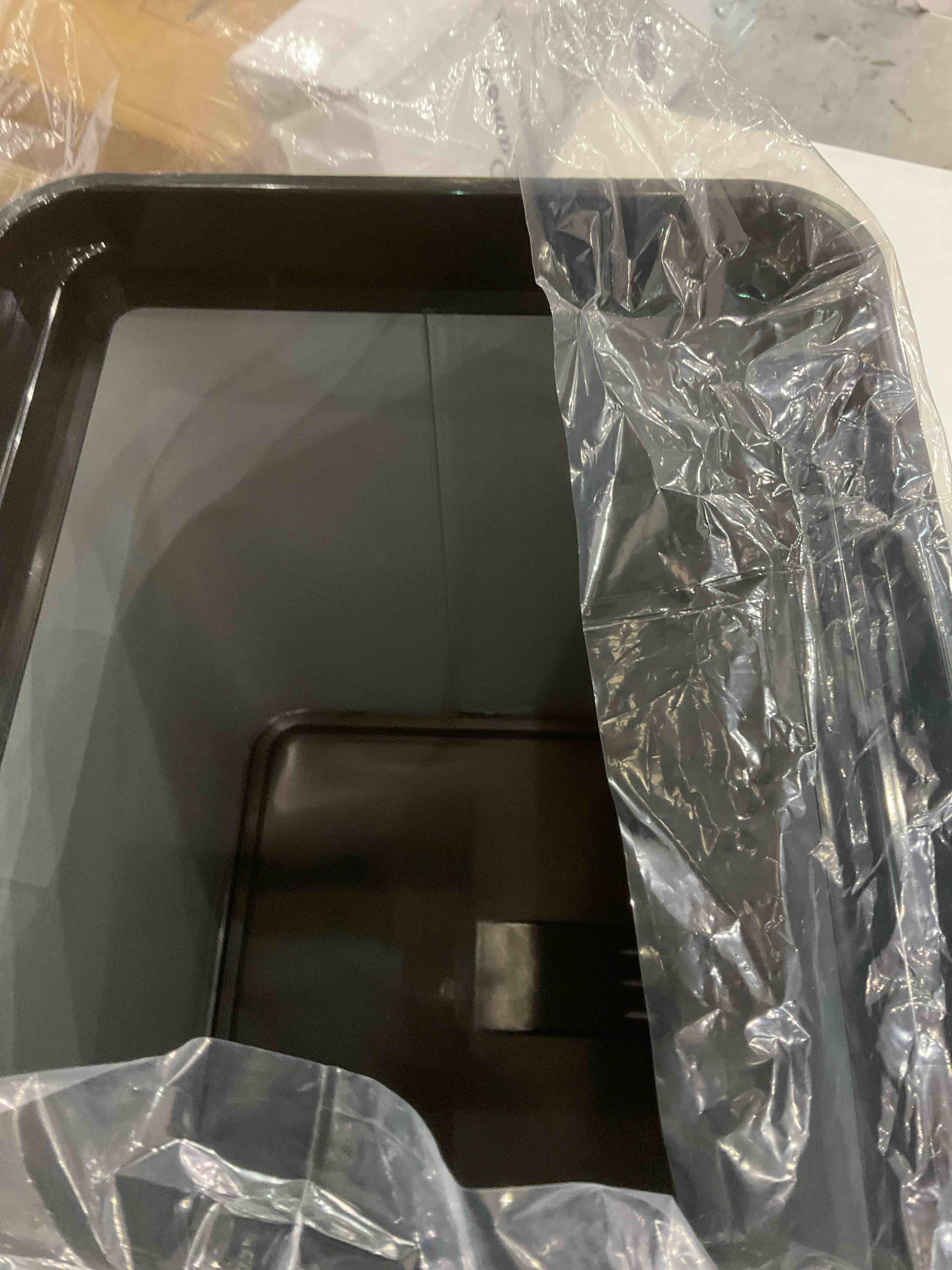 Hanover Stainless Steel 3.2 Gallon Motion Sensor Trash Can