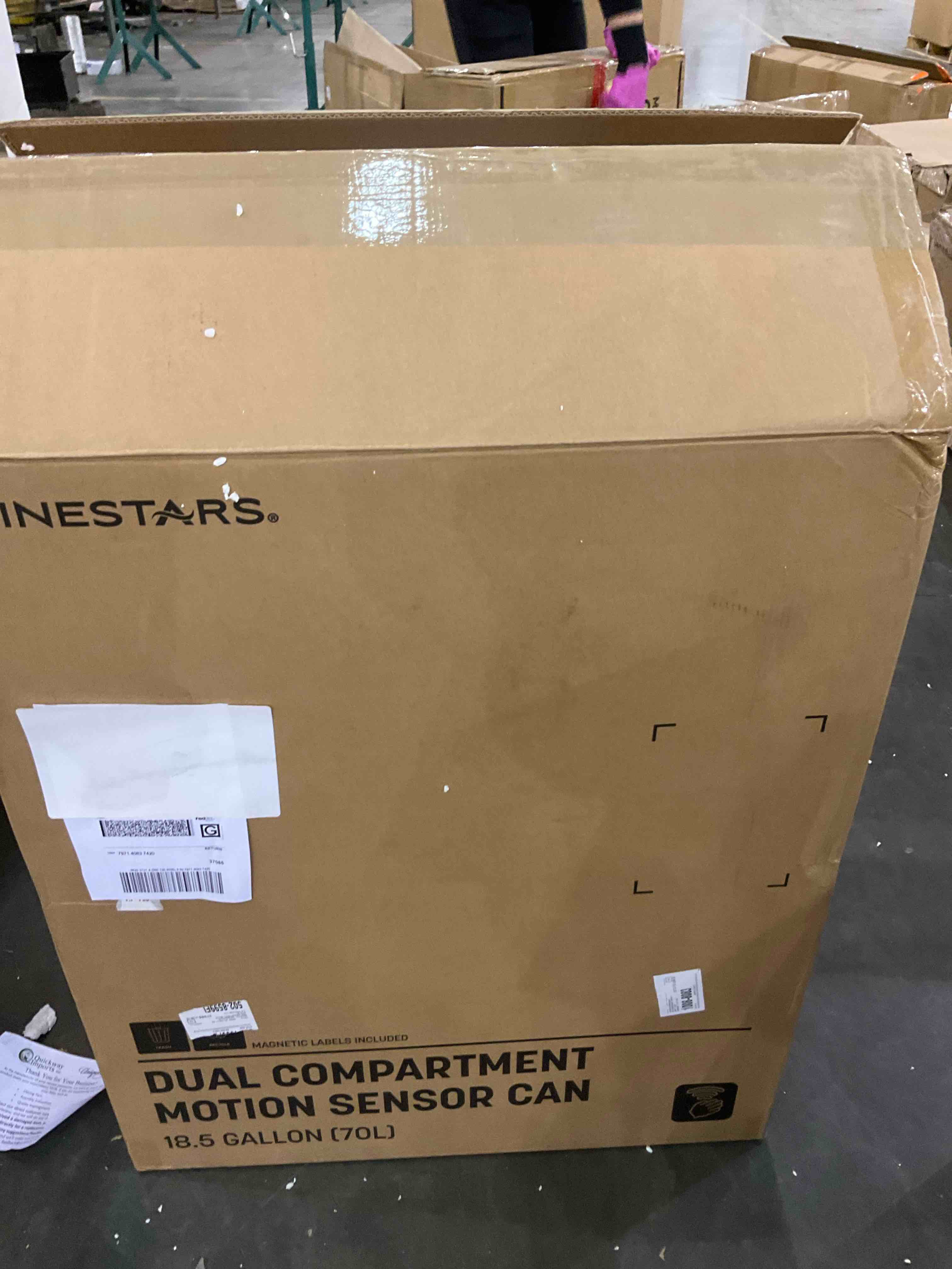 https://s3.amazonaws.com/lotting-images-prod/bidfta/GRA2082551_1738333722210.jpeg