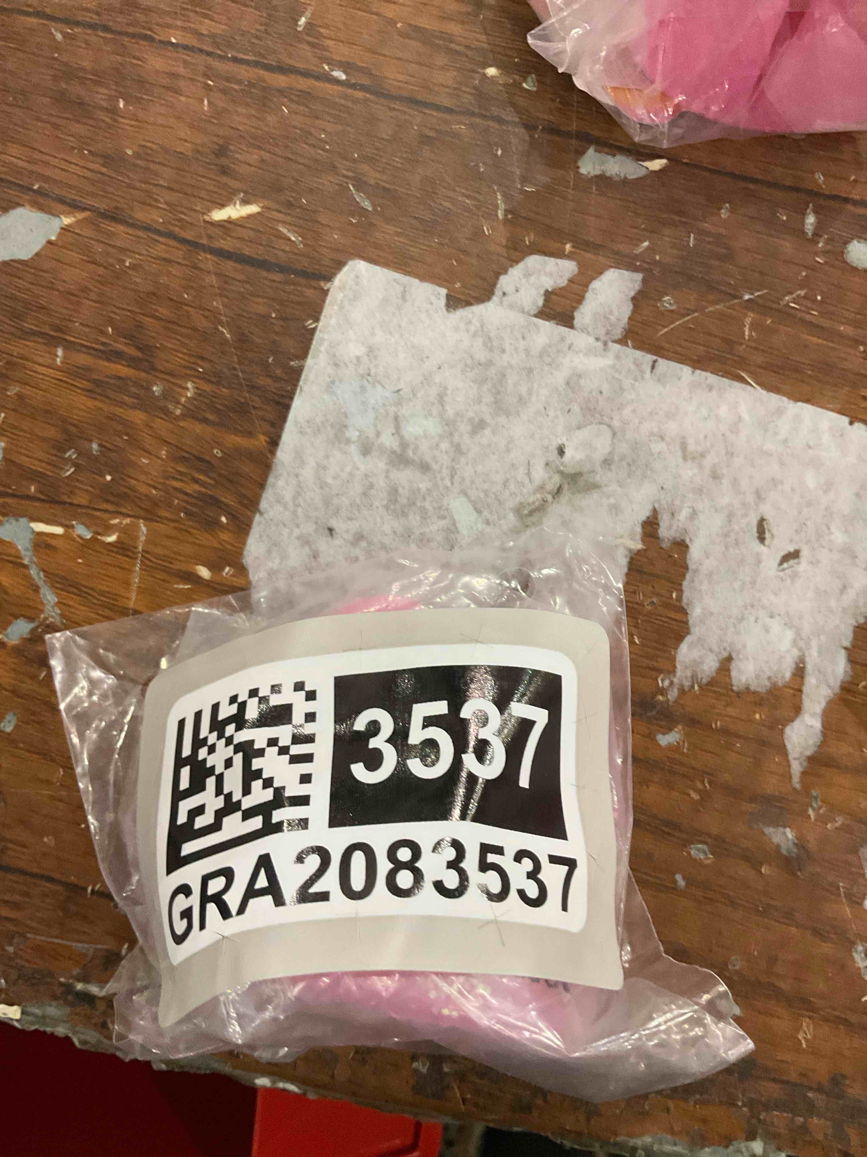 https://s3.amazonaws.com/lotting-images-prod/bidfta/GRA2083553_1737726591568.jpeg