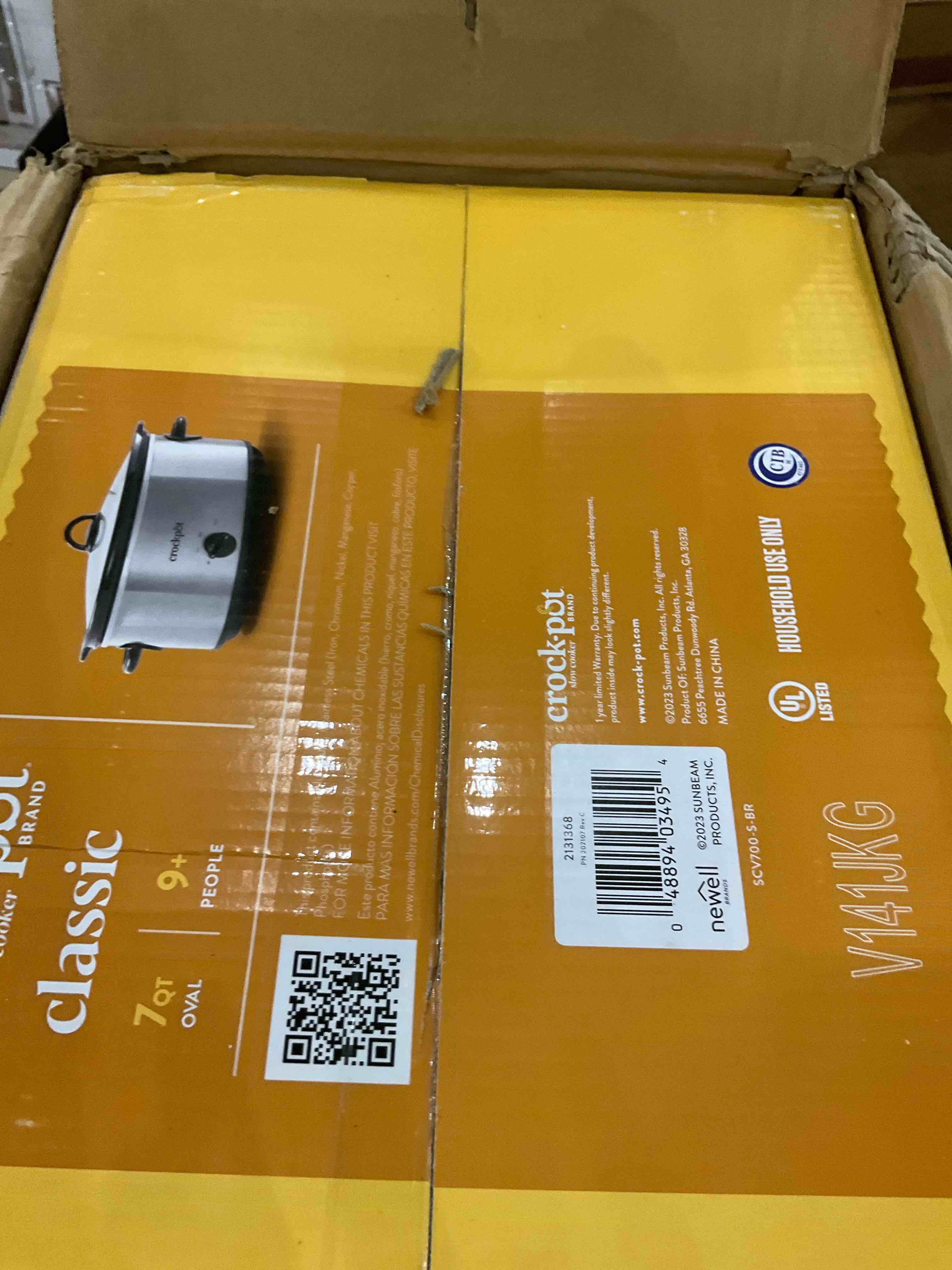 Hamilton Beach 6-Quart Slow Cooker with 3 Cooking Settings, Dishwasher-Safe Stoneware Crock & Glass Lid, Silver (33665G)