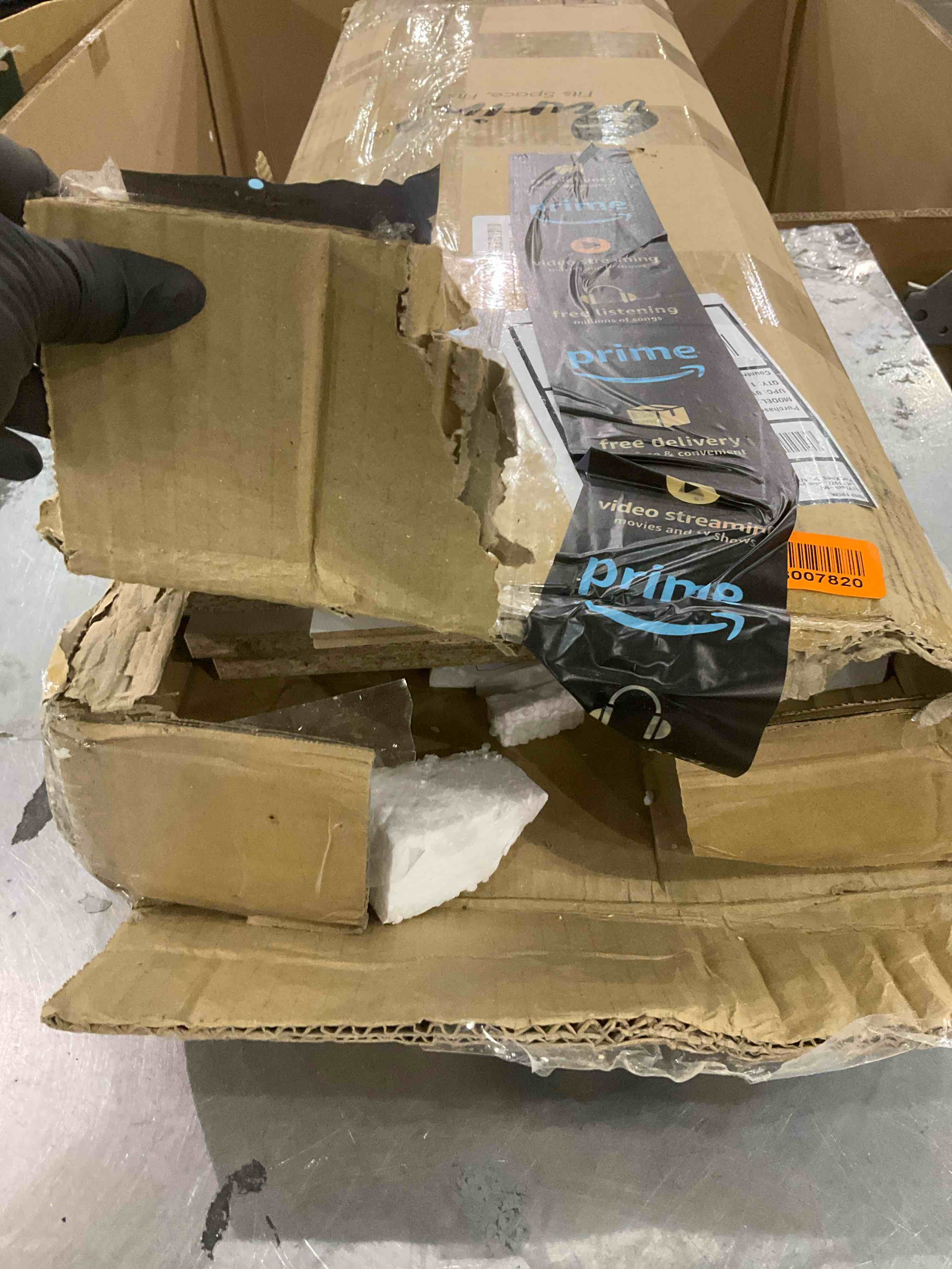 https://s3.amazonaws.com/lotting-images-prod/bidfta/GRA2086247_1738266139576.jpeg