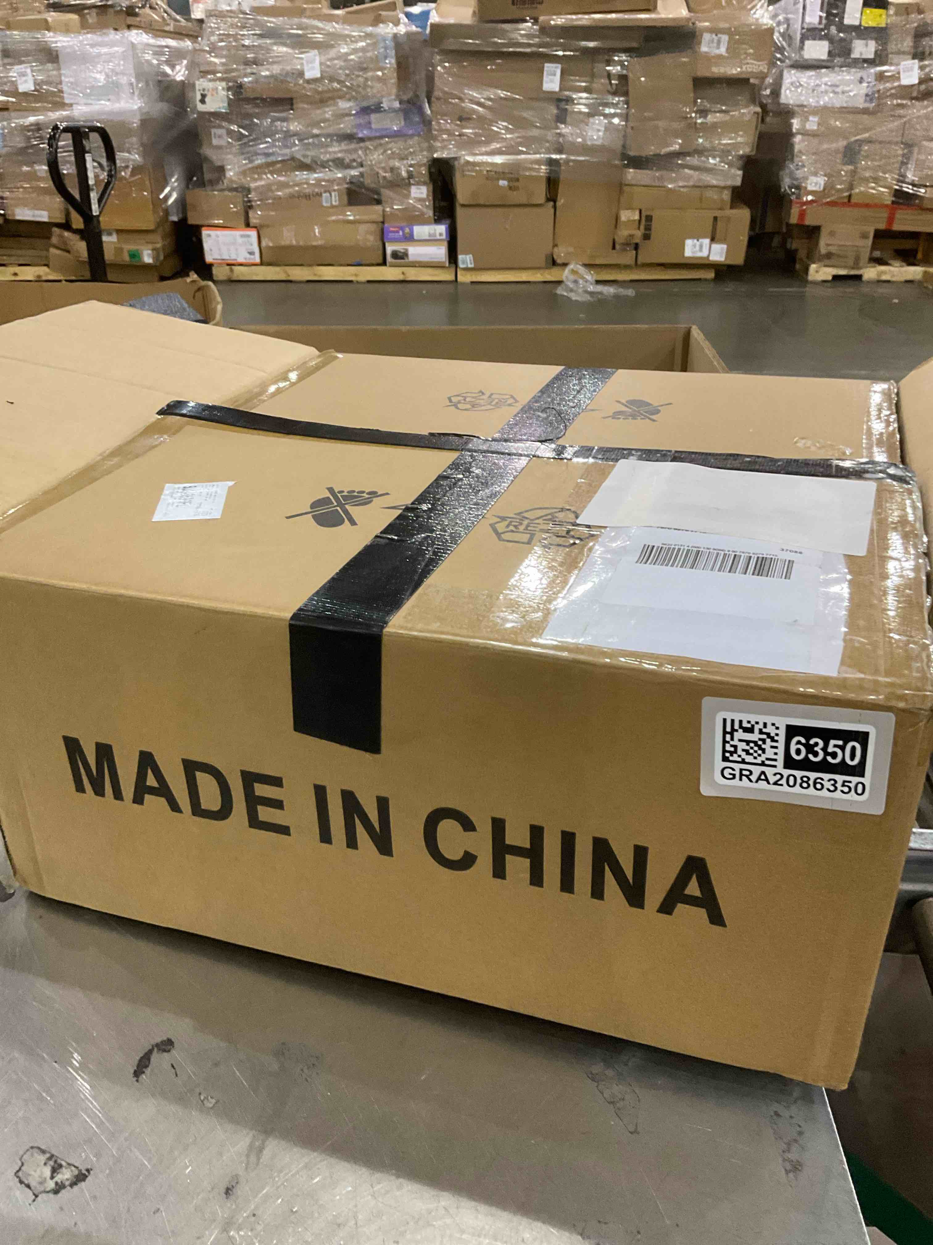 https://s3.amazonaws.com/lotting-images-prod/bidfta/GRA2086350_1738333912475.jpeg
