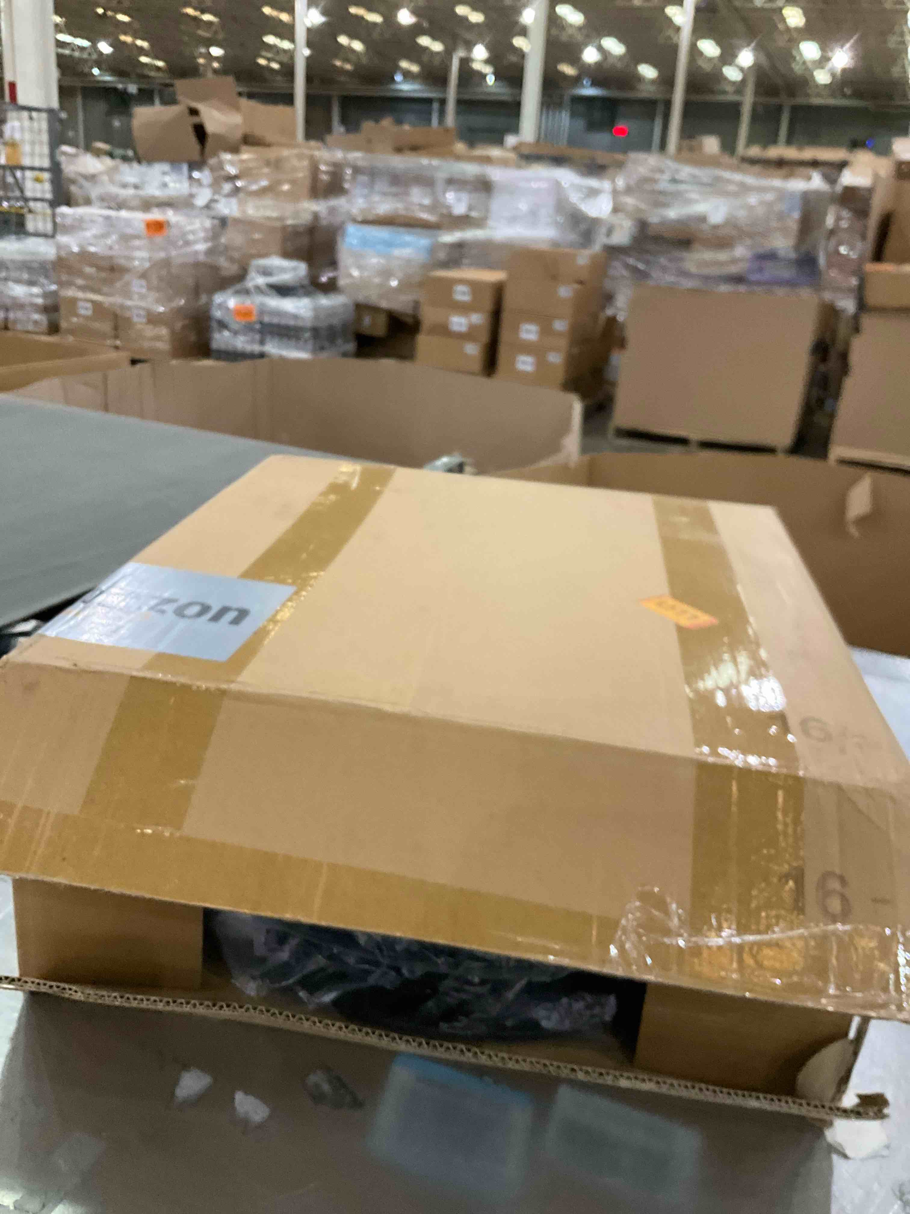 https://s3.amazonaws.com/lotting-images-prod/bidfta/GRA2088072_1739210520273.jpeg
