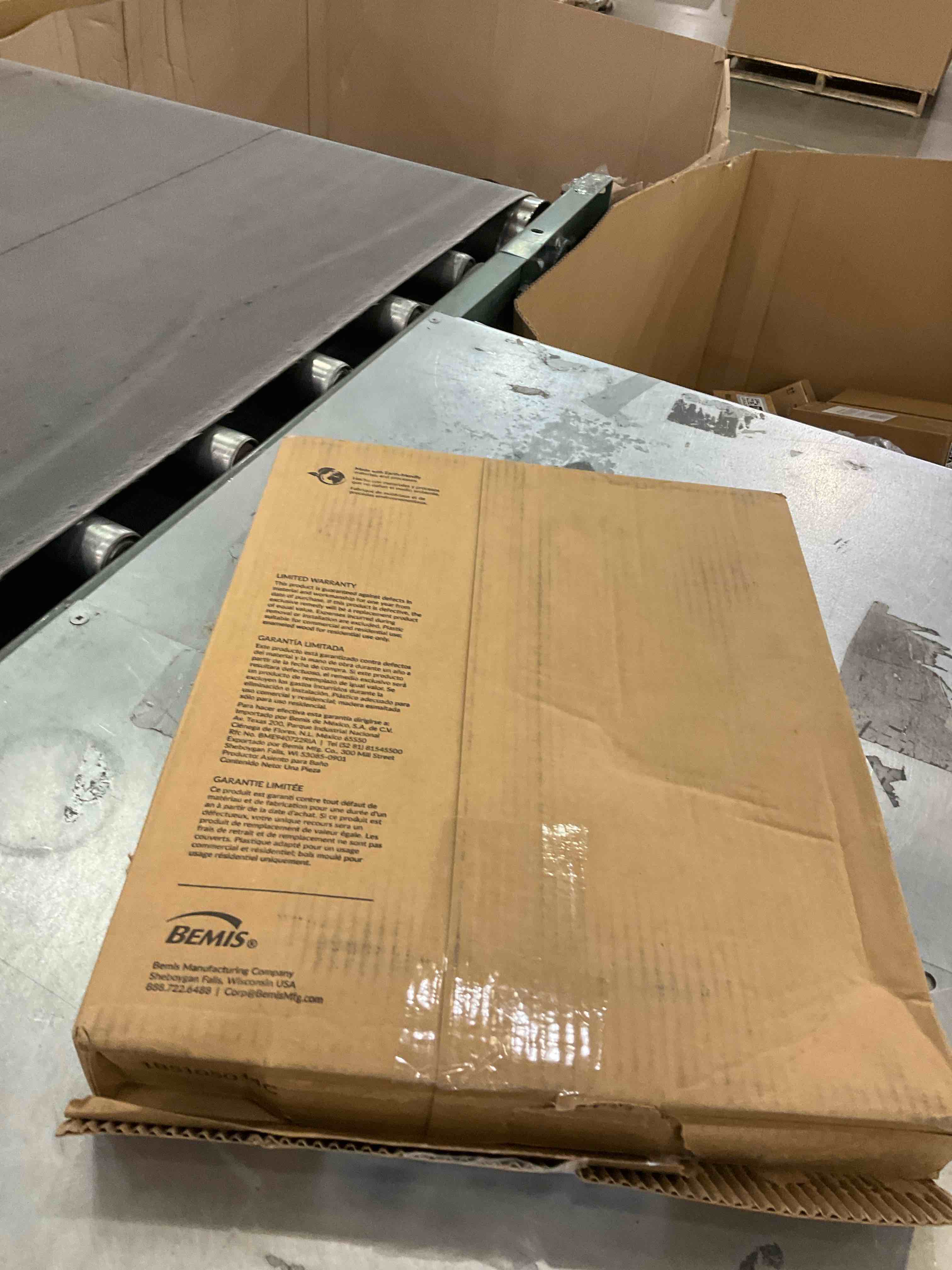 https://s3.amazonaws.com/lotting-images-prod/bidfta/GRA2088118_1739215633198.jpeg