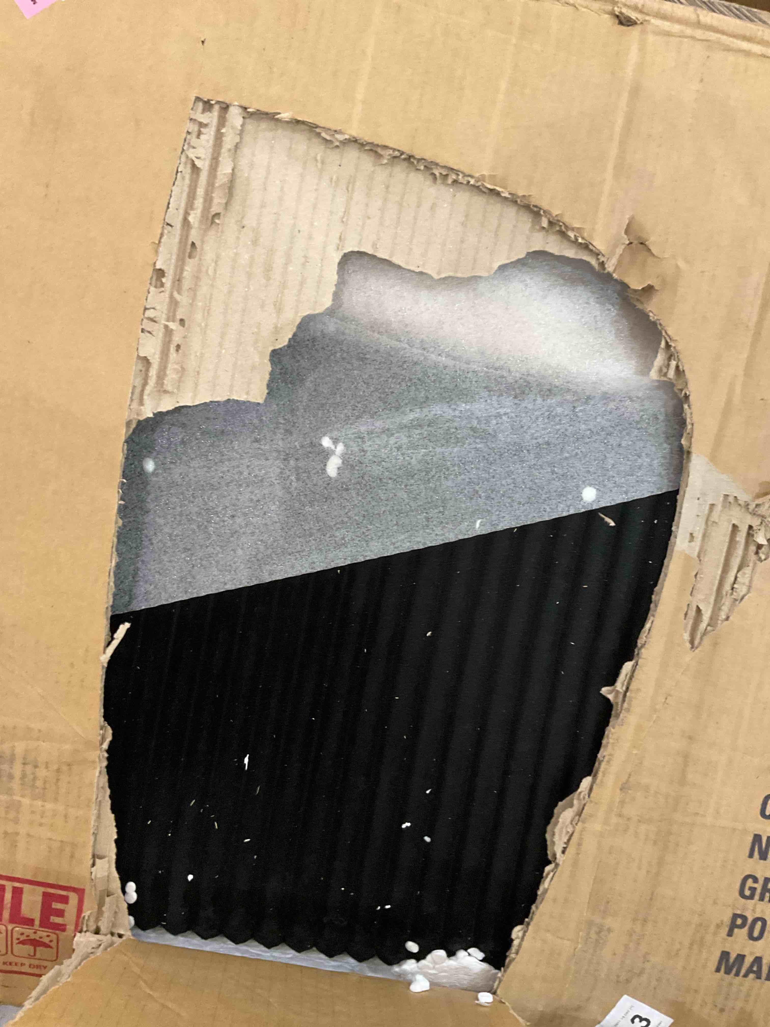 https://s3.amazonaws.com/lotting-images-prod/bidfta/GRA2089260_1737649376263.jpeg