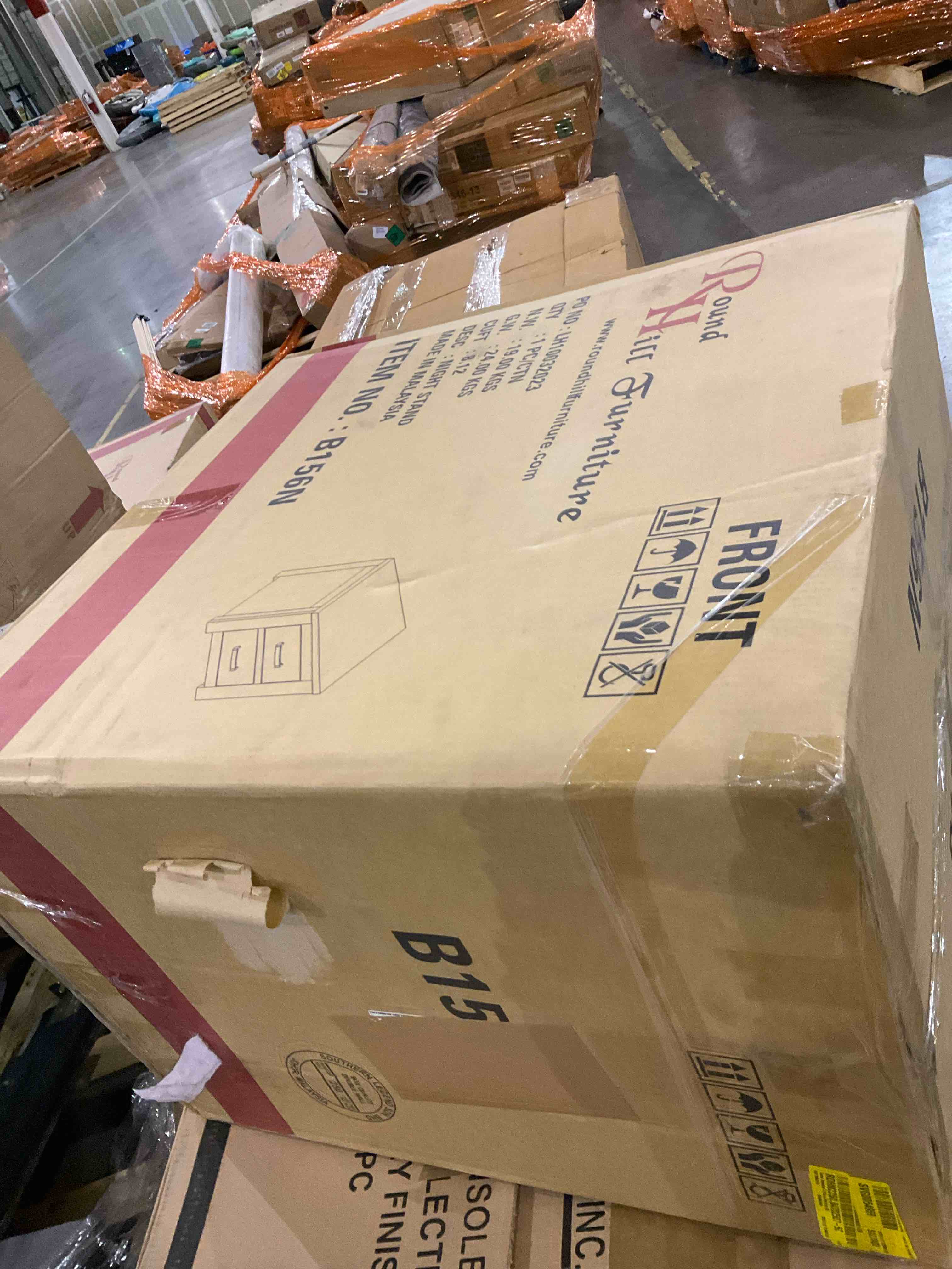 Teme Standard 4 Piece Bedroom Set