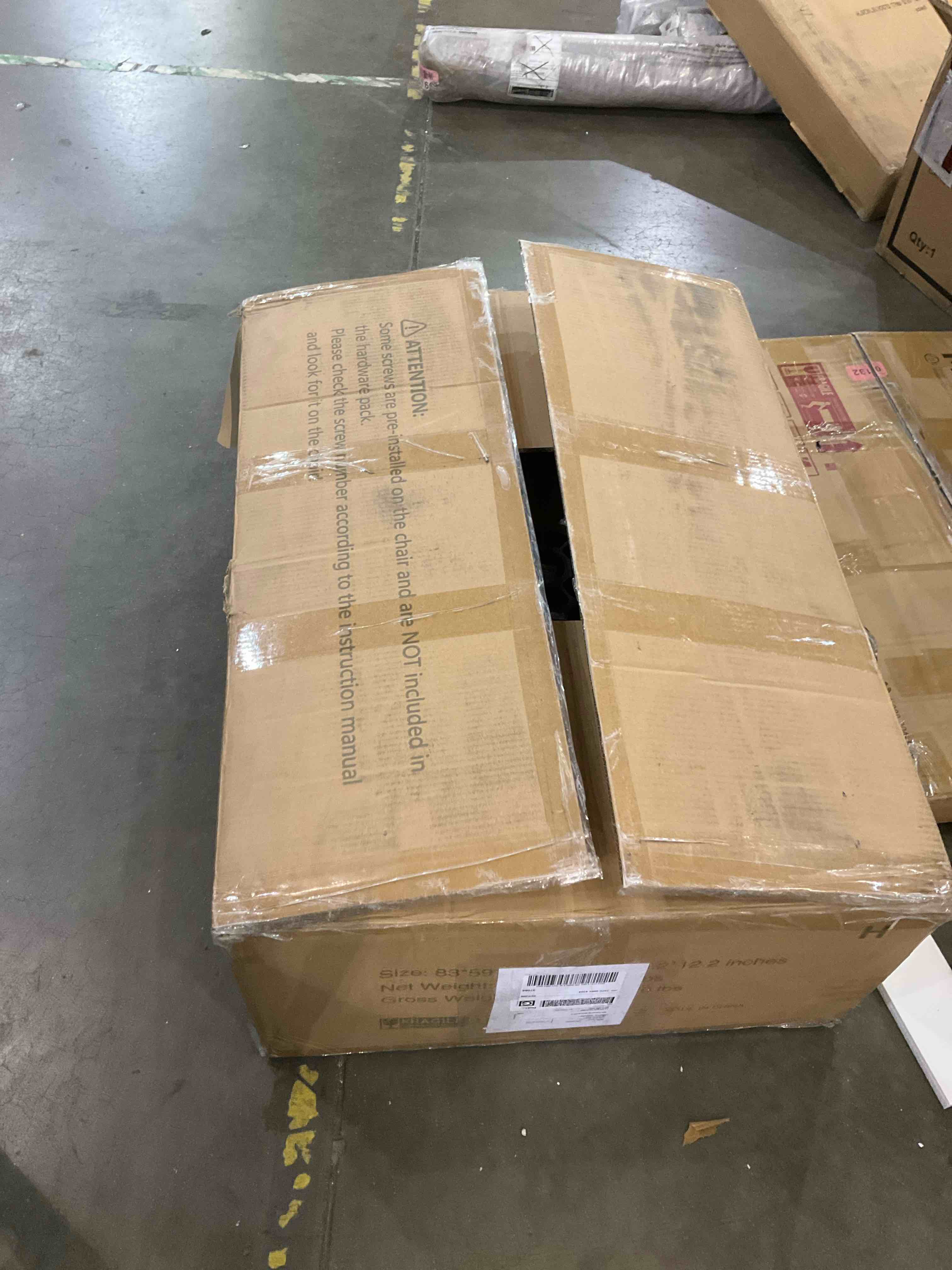 https://s3.amazonaws.com/lotting-images-prod/bidfta/GRA2089964_1738184419125.jpeg