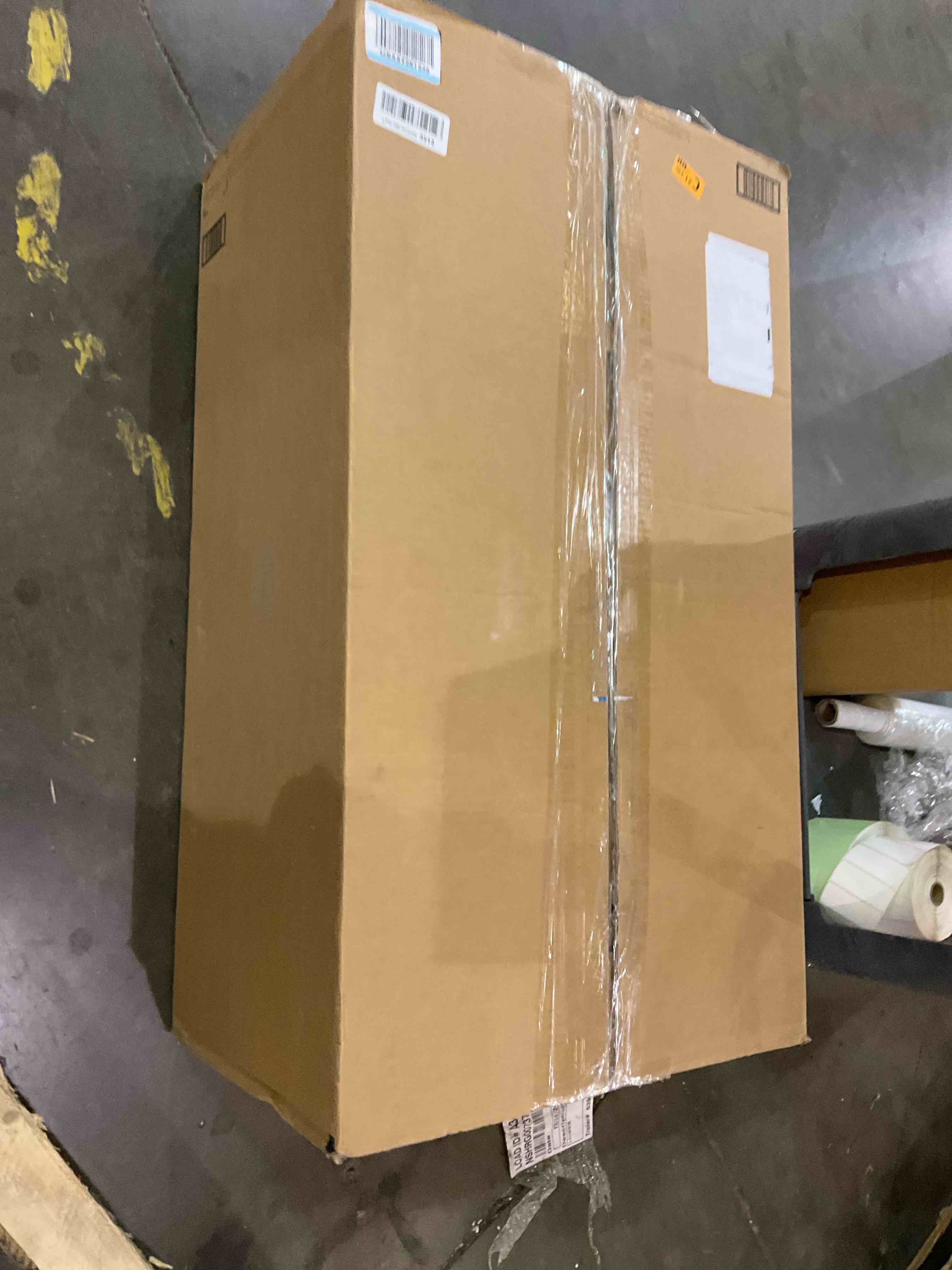 https://s3.amazonaws.com/lotting-images-prod/bidfta/GRA2090794_1738702312350.jpeg