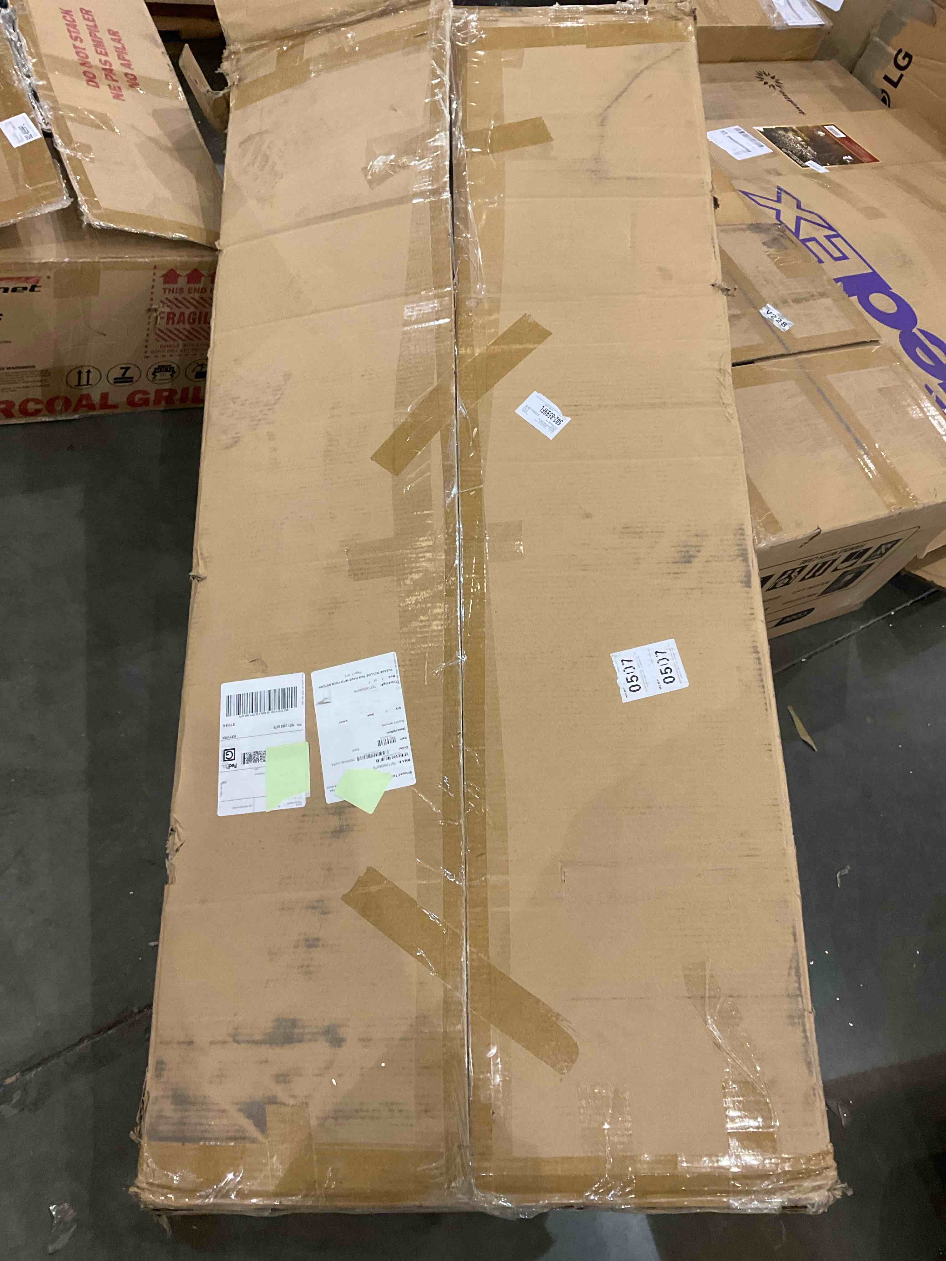 https://s3.amazonaws.com/lotting-images-prod/bidfta/GRA2090971_1738774971778.jpeg