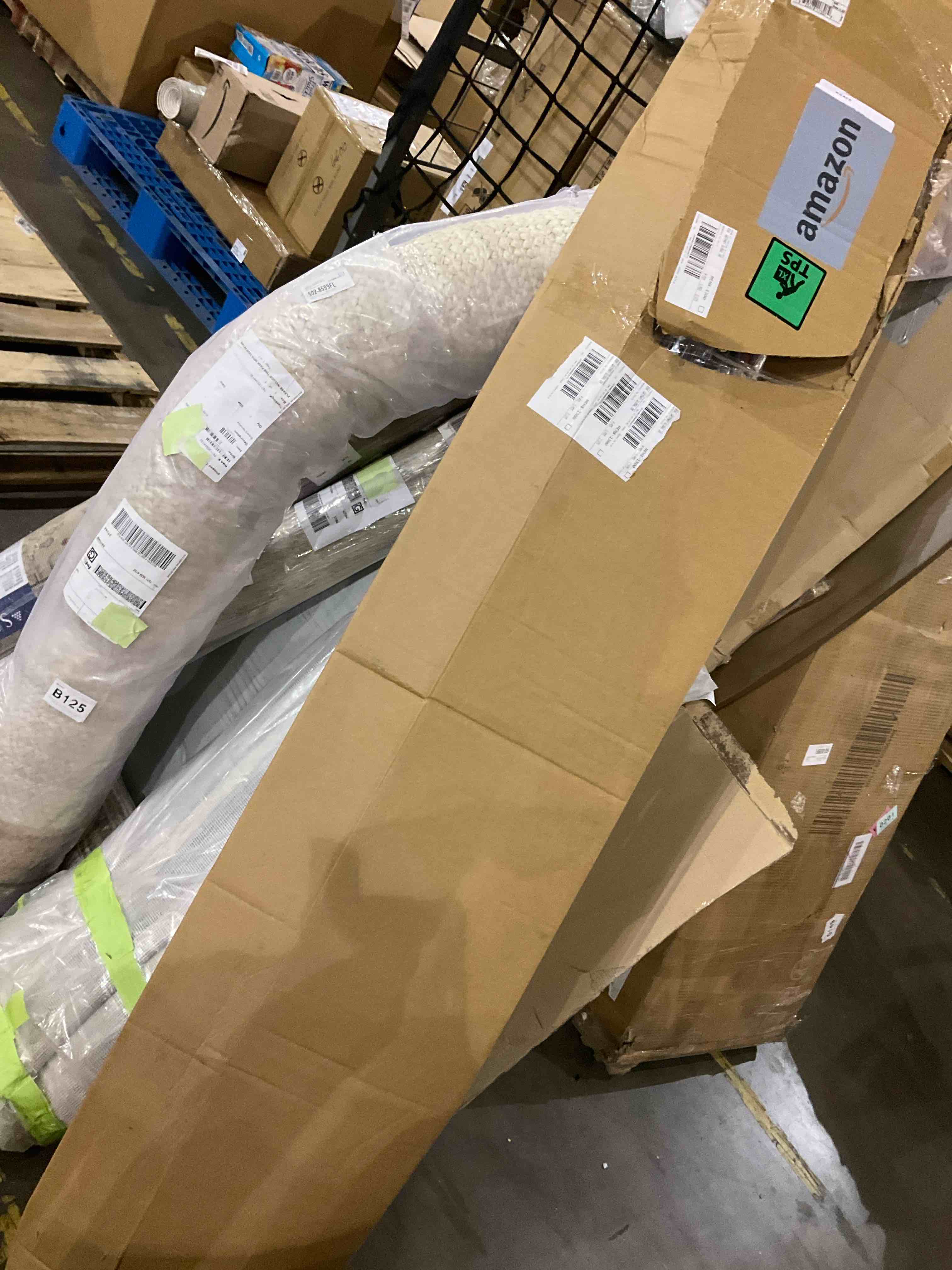 https://s3.amazonaws.com/lotting-images-prod/bidfta/GRA2091726_1739364572016.jpeg