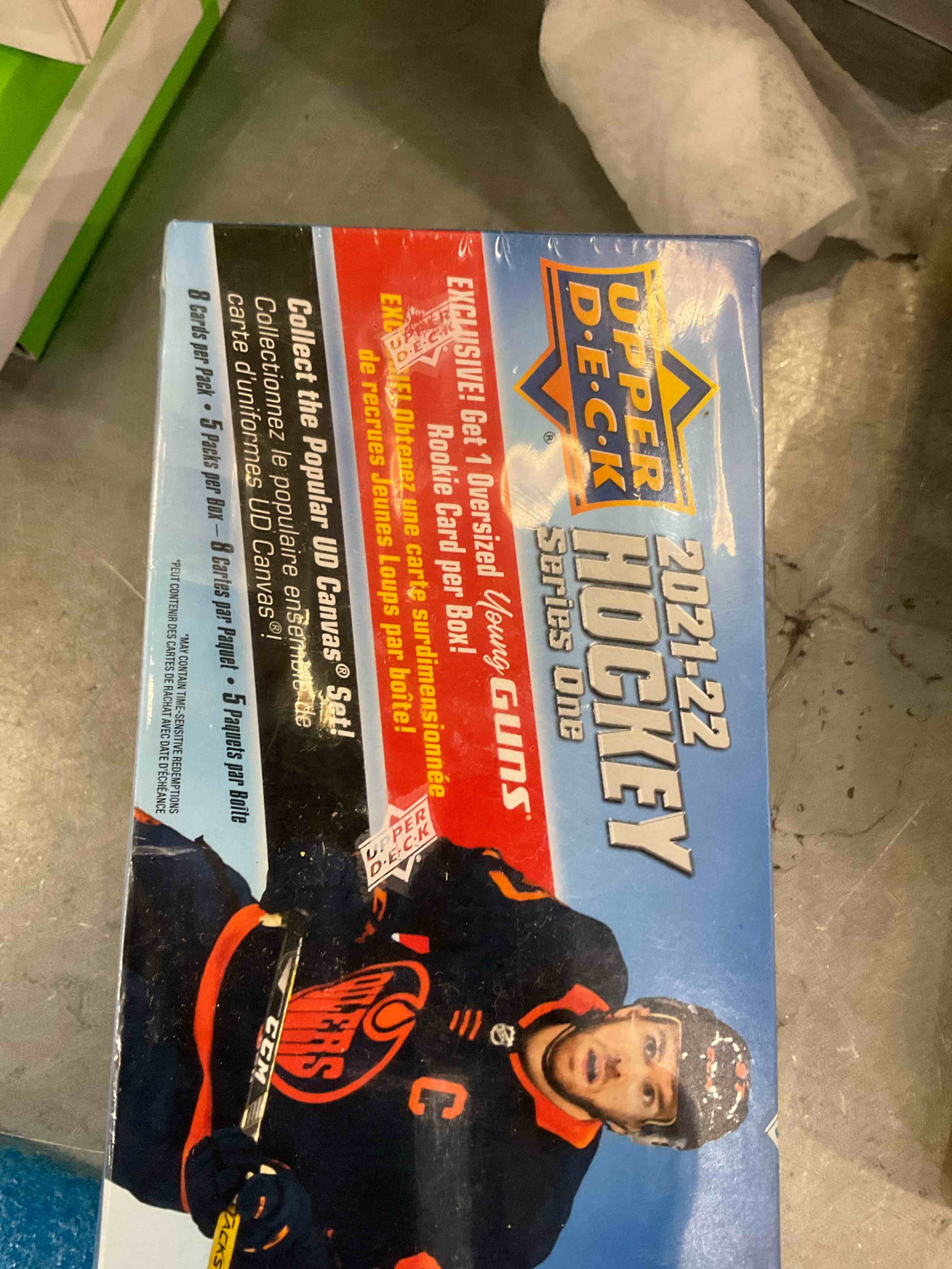 2021-22 Upper Deck Series 1 Hockey Blaster Box w/ Exclusive Oversize Young Gun