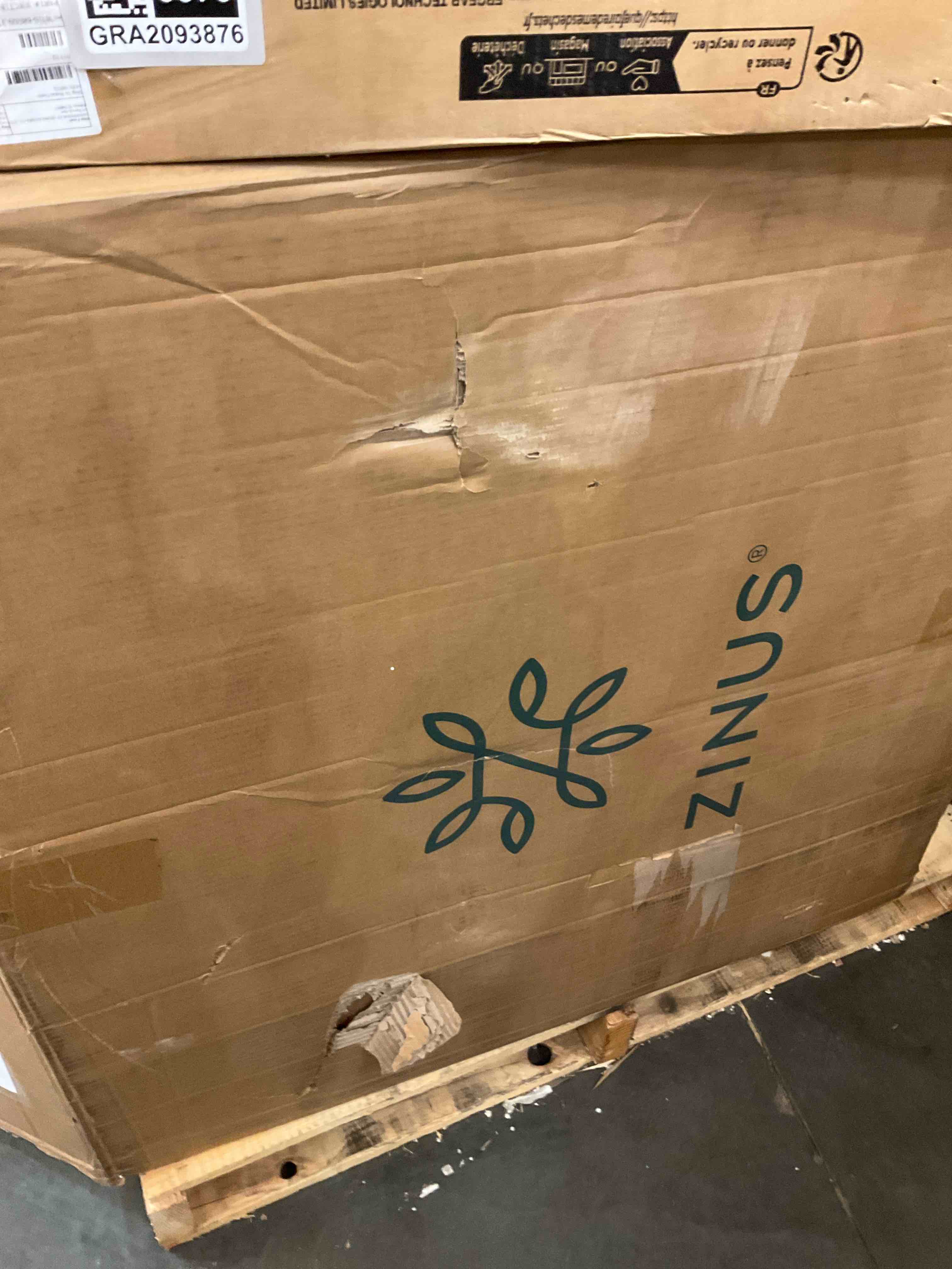 https://s3.amazonaws.com/lotting-images-prod/bidfta/GRA2093879_1740500673104.jpeg