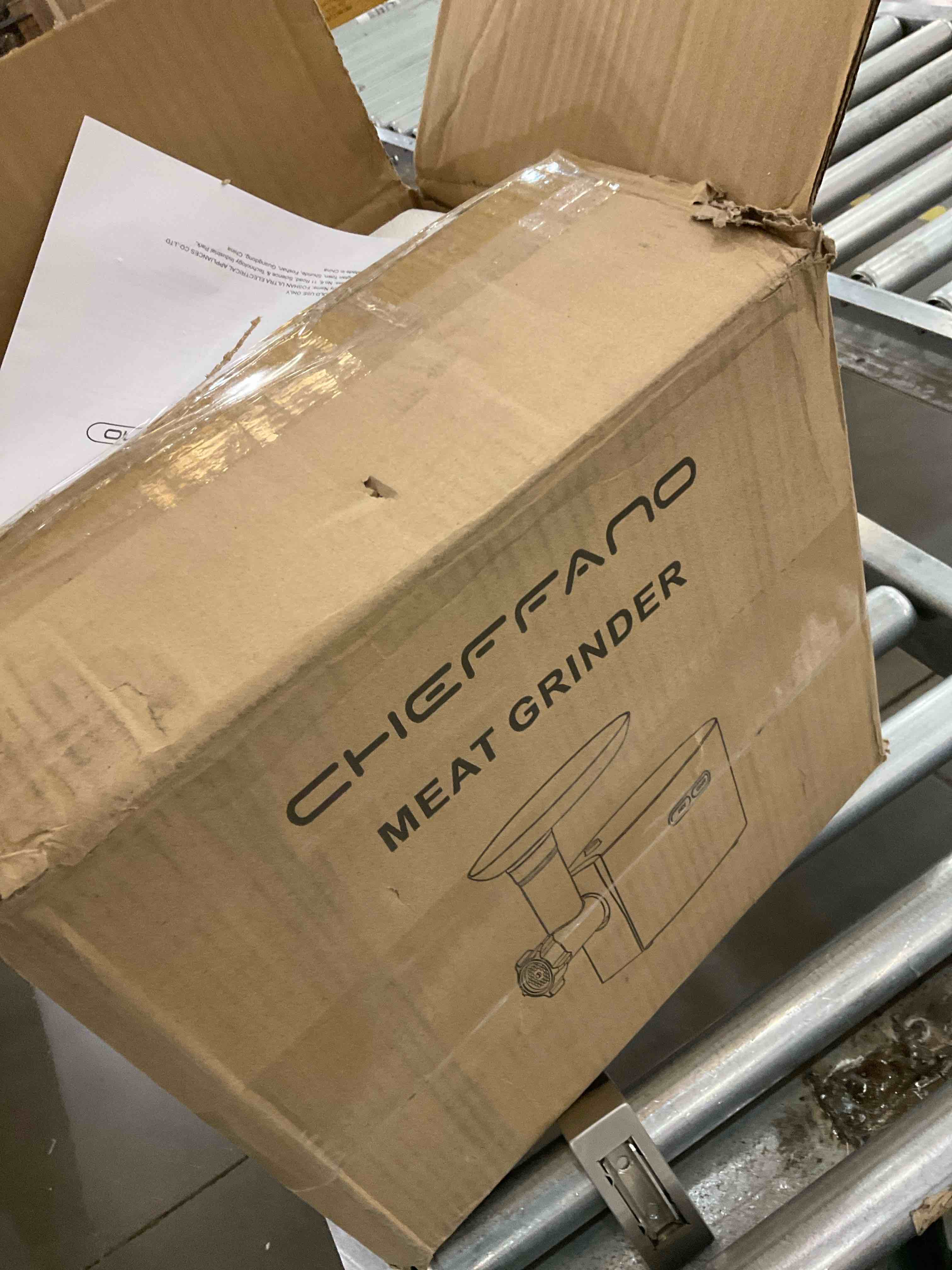 https://s3.amazonaws.com/lotting-images-prod/bidfta/GRA2094674_1741018794739.jpeg