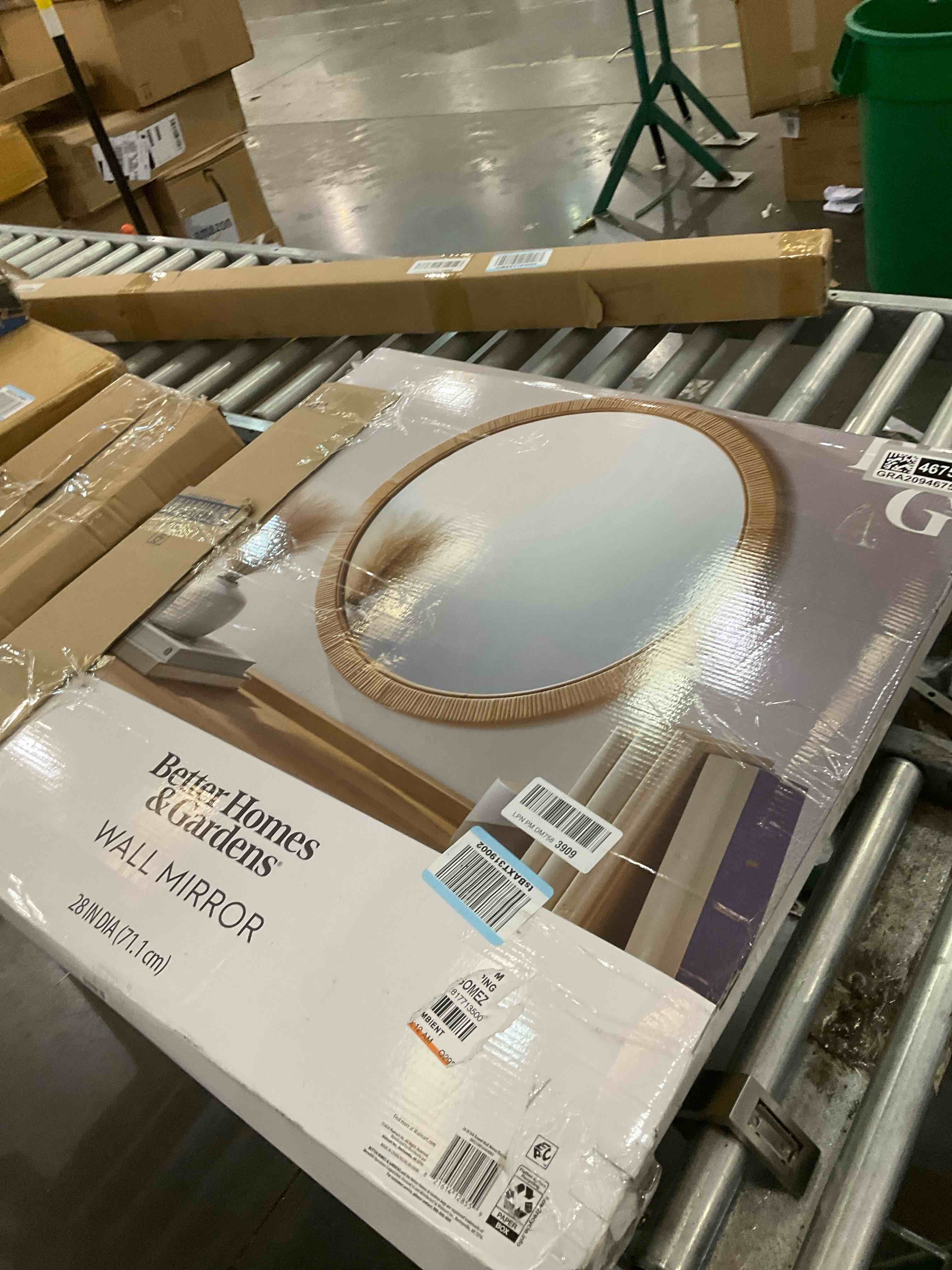 https://s3.amazonaws.com/lotting-images-prod/bidfta/GRA2094675_1741019027837.jpeg