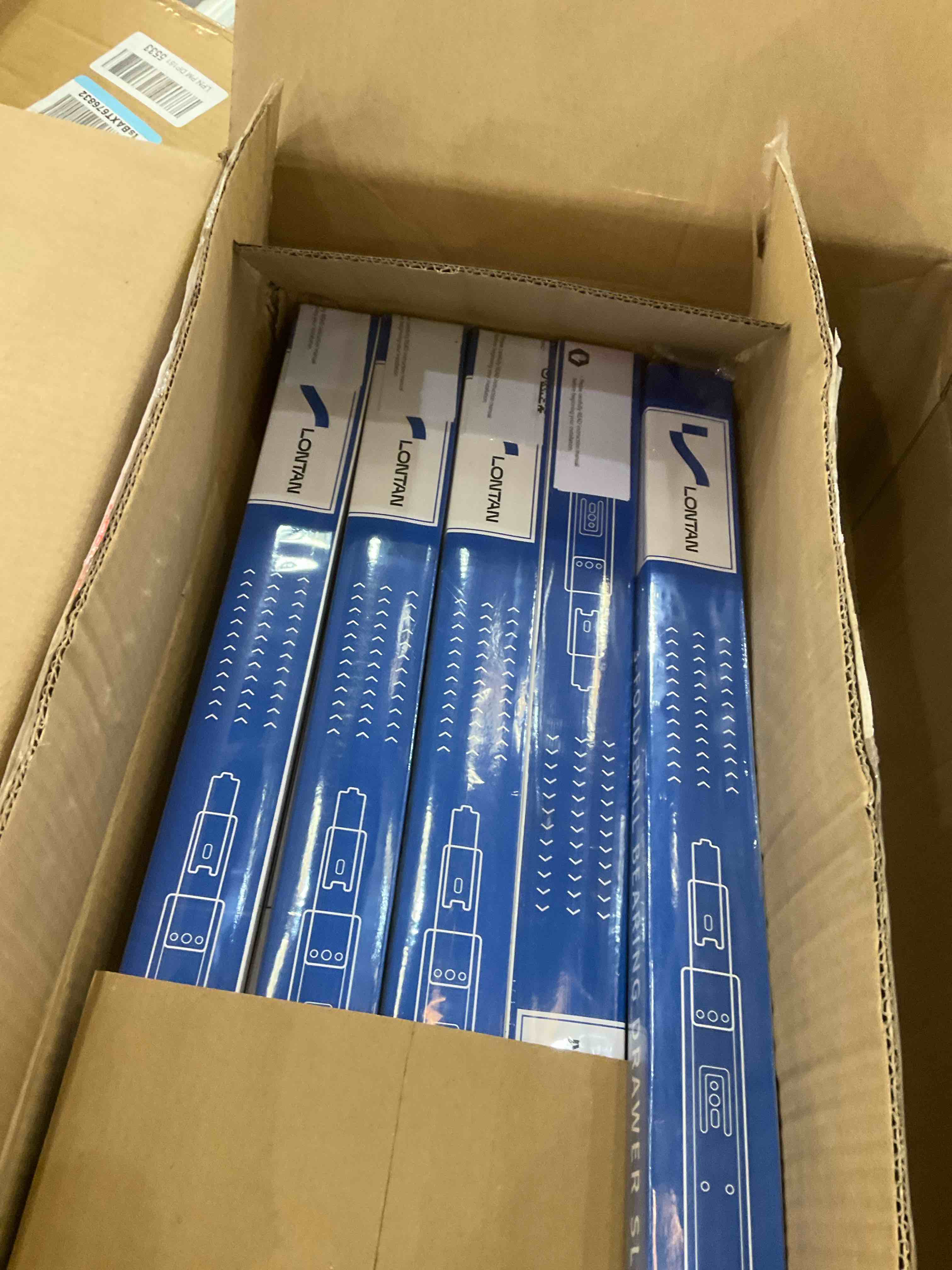 https://s3.amazonaws.com/lotting-images-prod/bidfta/GRA2094939_1741110508693.jpeg