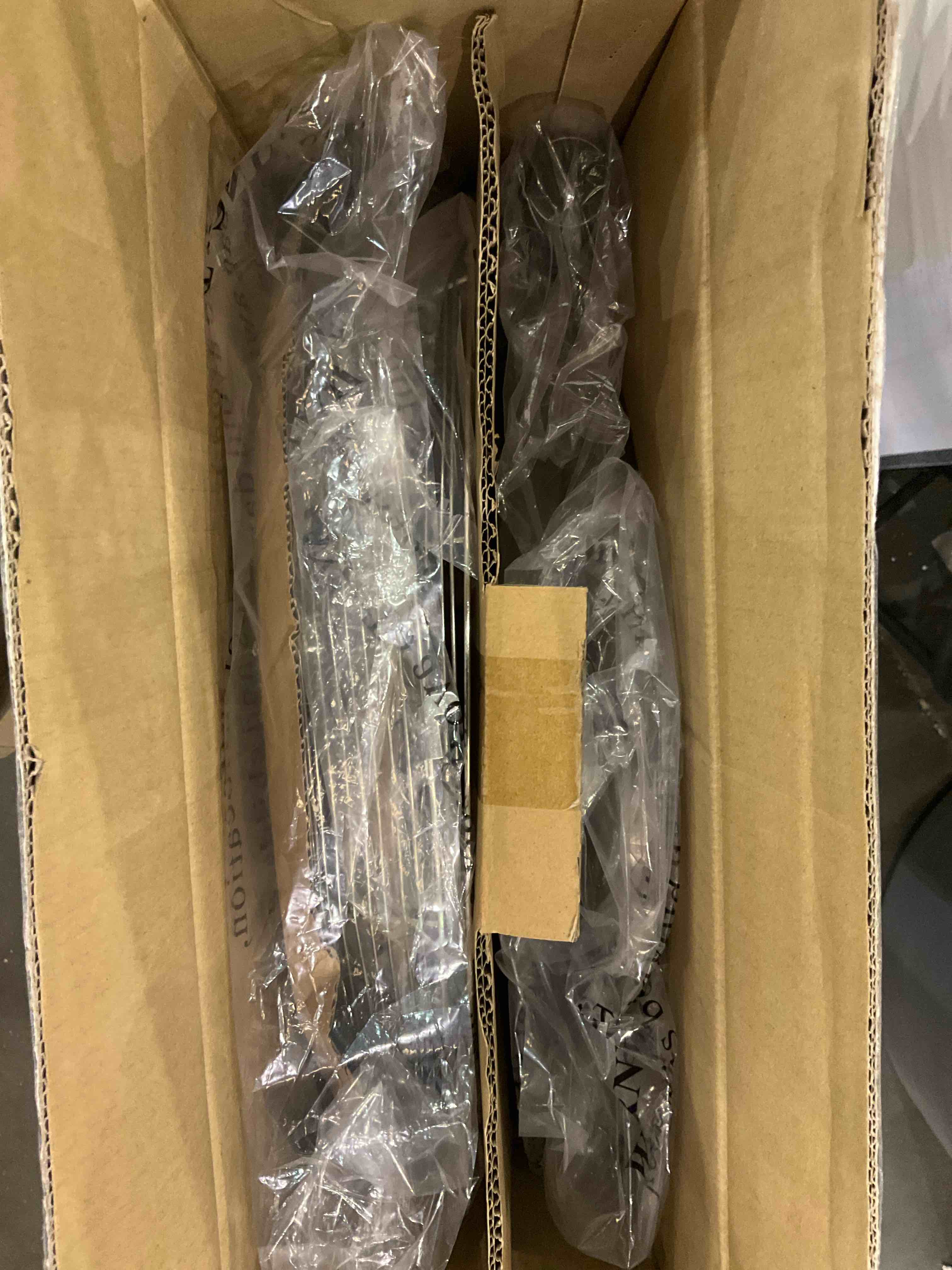 https://s3.amazonaws.com/lotting-images-prod/bidfta/GRA2098678_1738688332002.jpeg