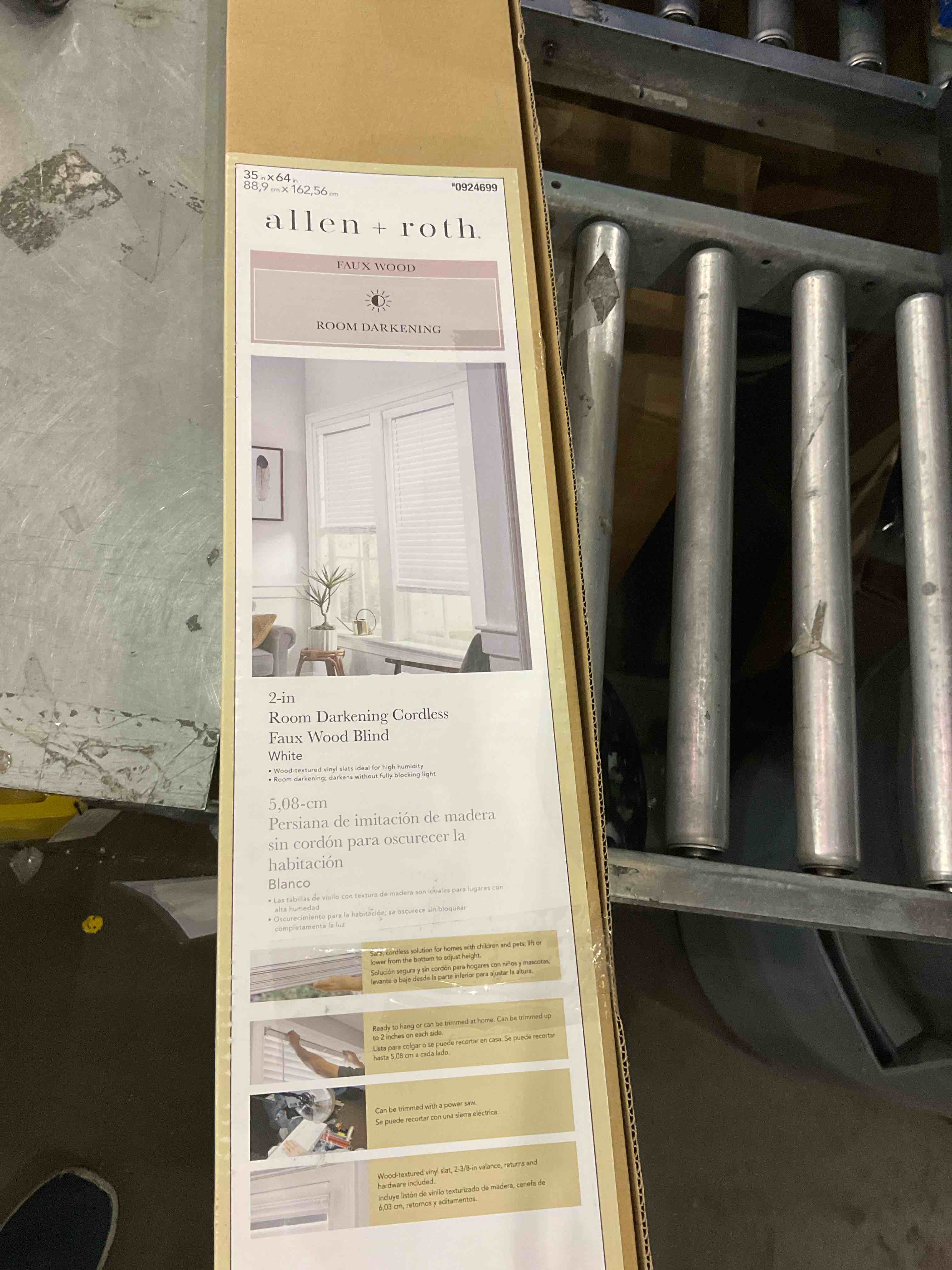 faux wood blind