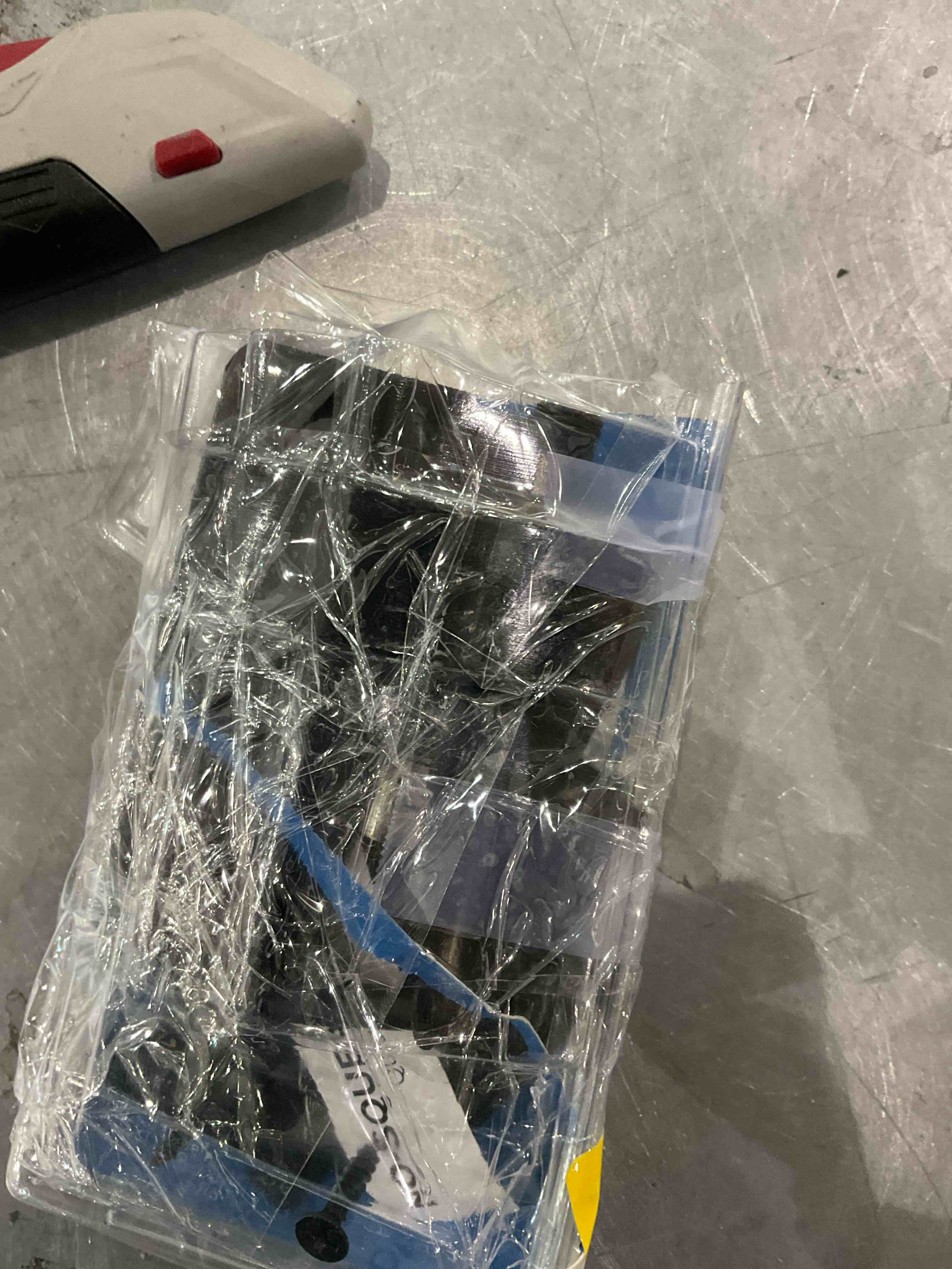 no squeak door hinge