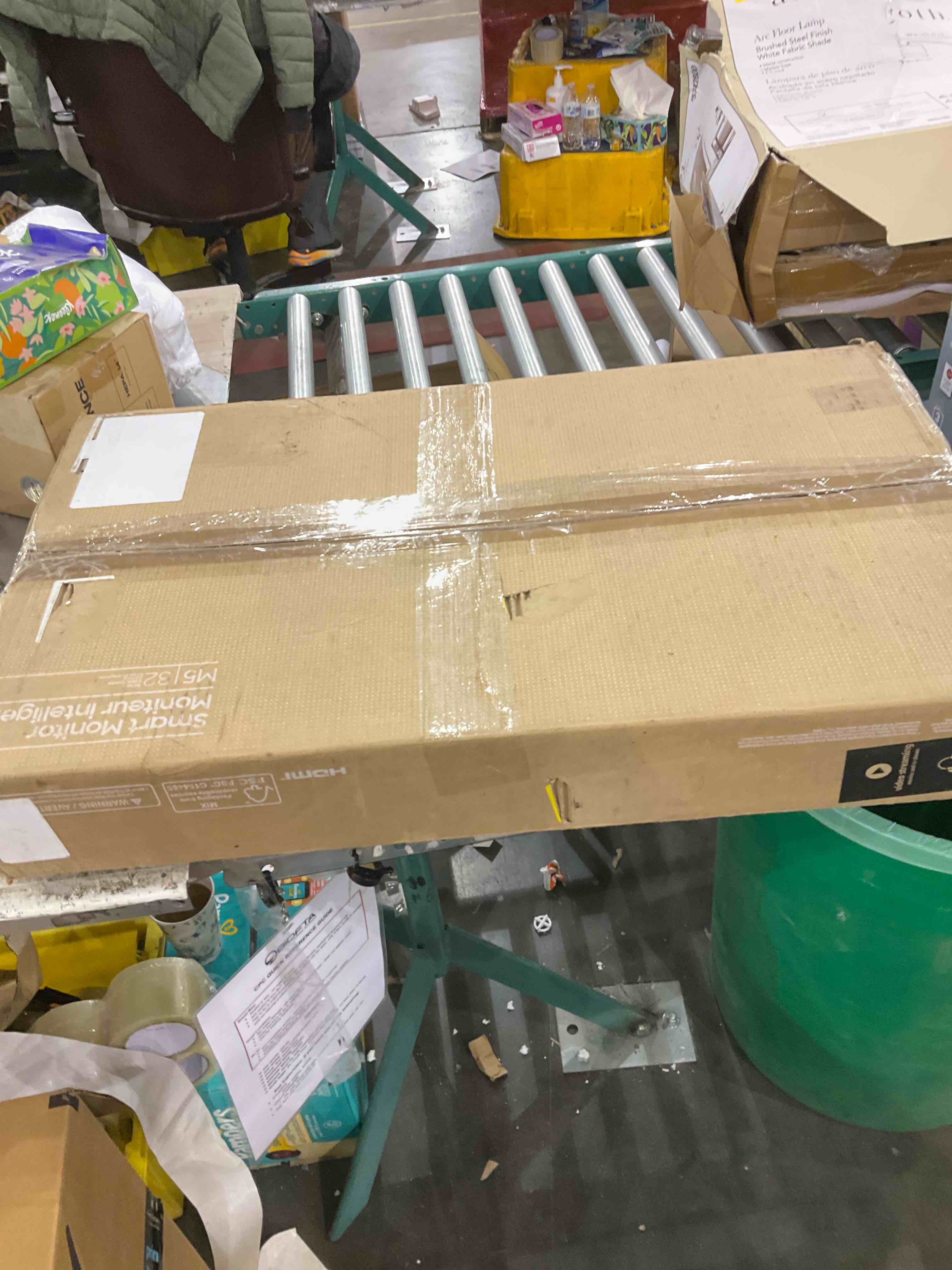 https://s3.amazonaws.com/lotting-images-prod/bidfta/GRA2101315_1738333656828.jpeg