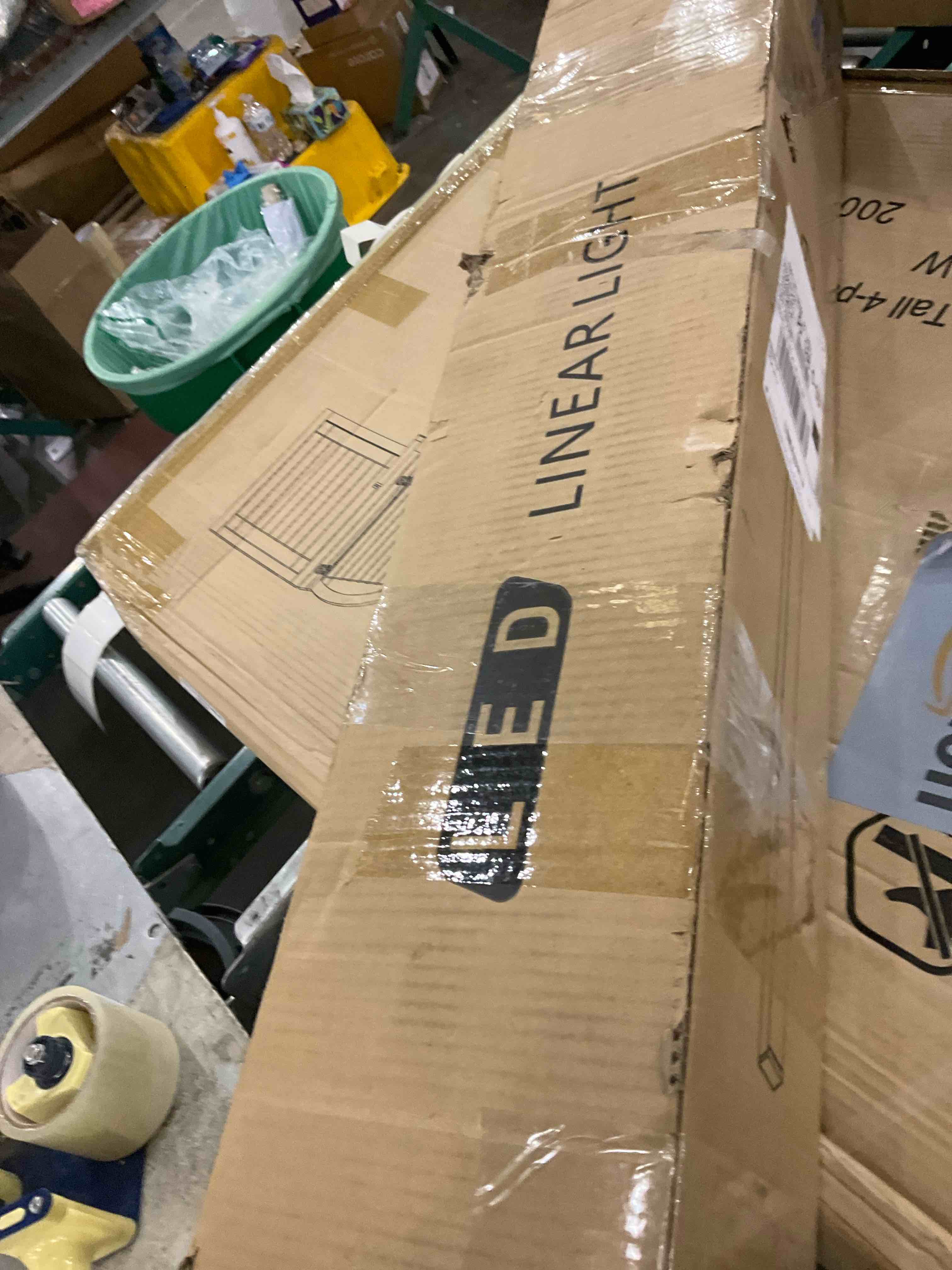 https://s3.amazonaws.com/lotting-images-prod/bidfta/GRA2101745_1738690959296.jpeg