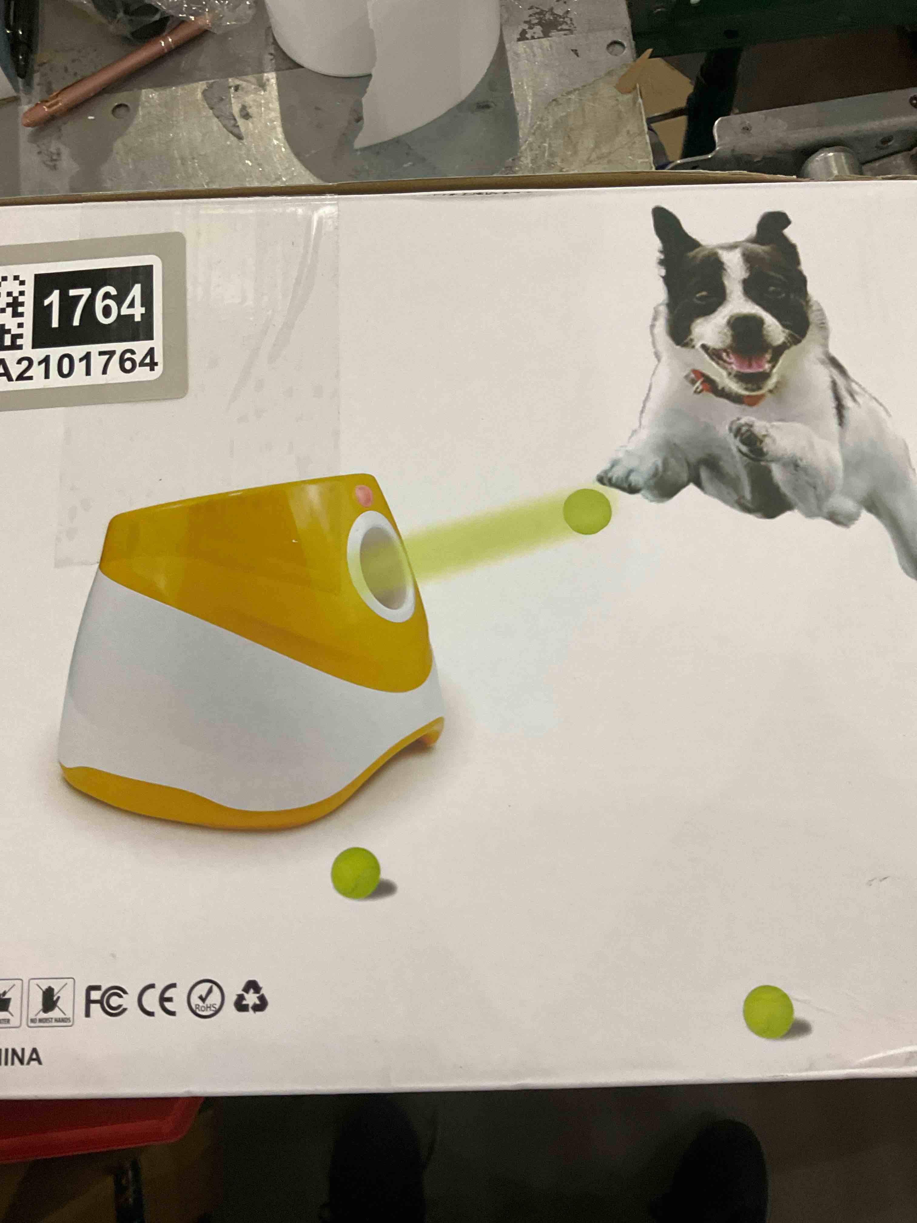 https://s3.amazonaws.com/lotting-images-prod/bidfta/GRA2101764_1738693655879.jpeg