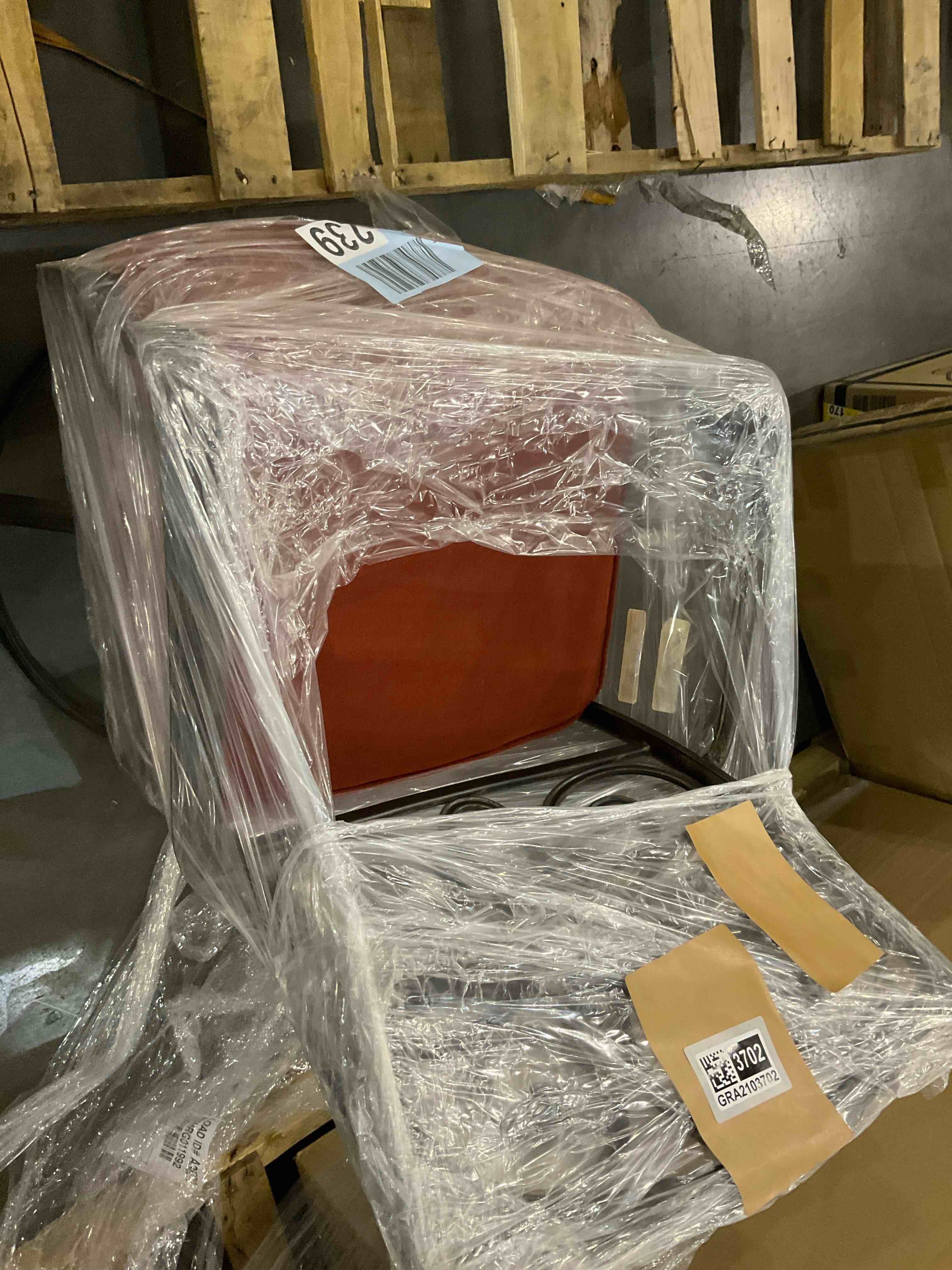 swivel chair 