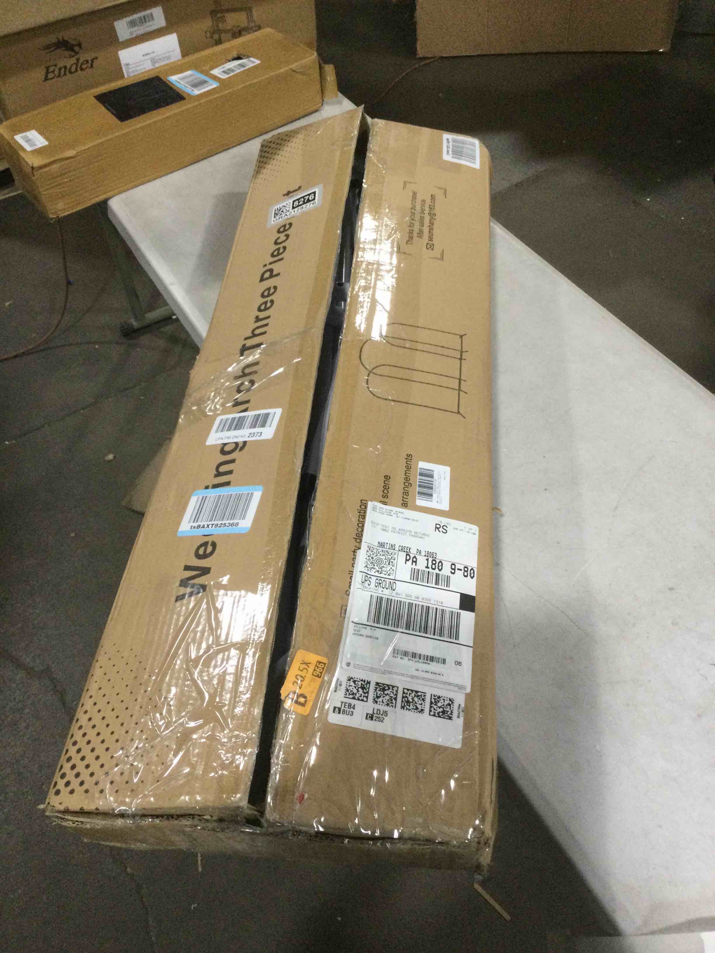 https://s3.amazonaws.com/lotting-images-prod/bidfta/GRA2128276_1738251316281.jpeg