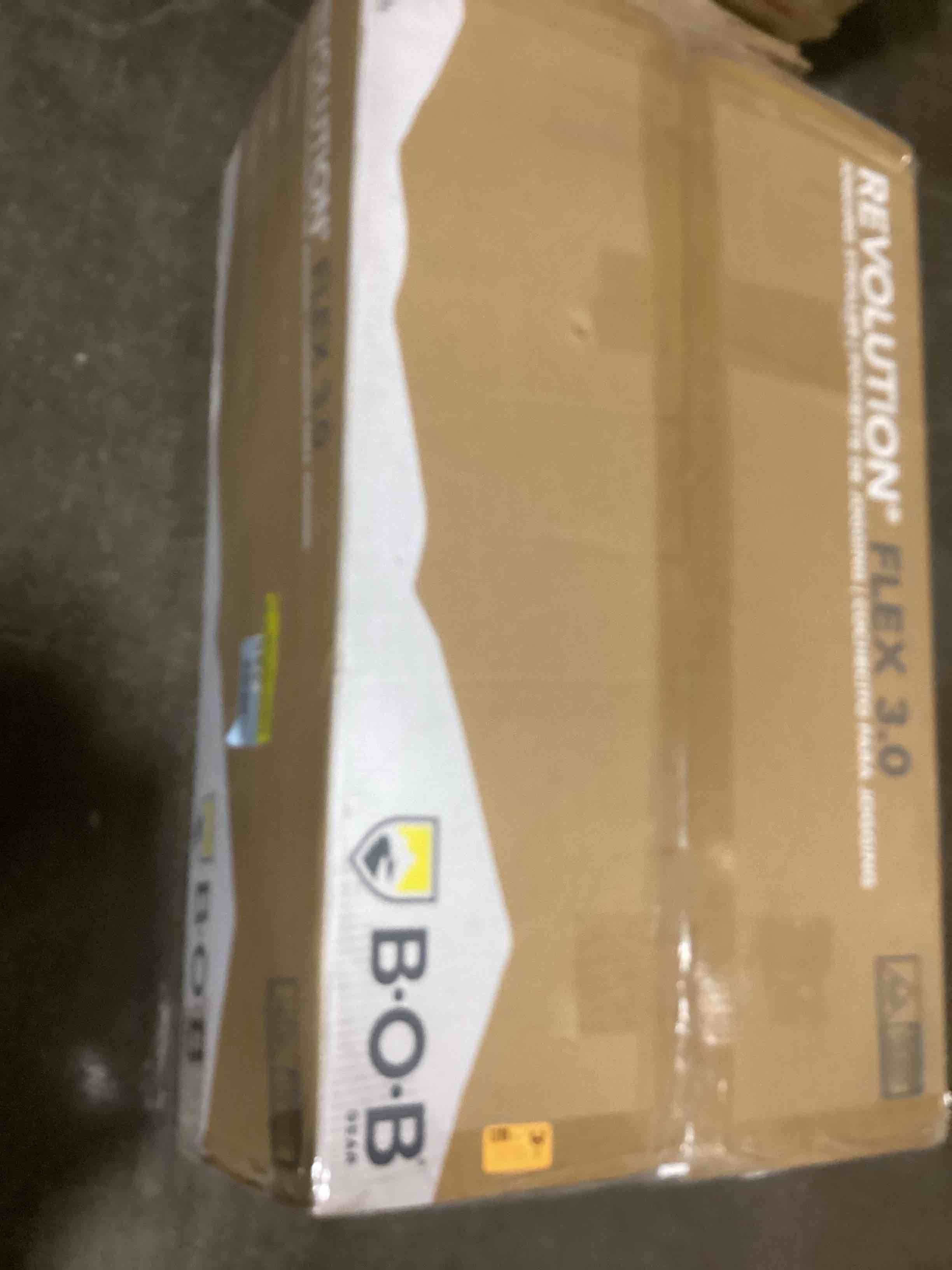 https://s3.amazonaws.com/lotting-images-prod/bidfta/GRA2130423_1740831978033.jpeg