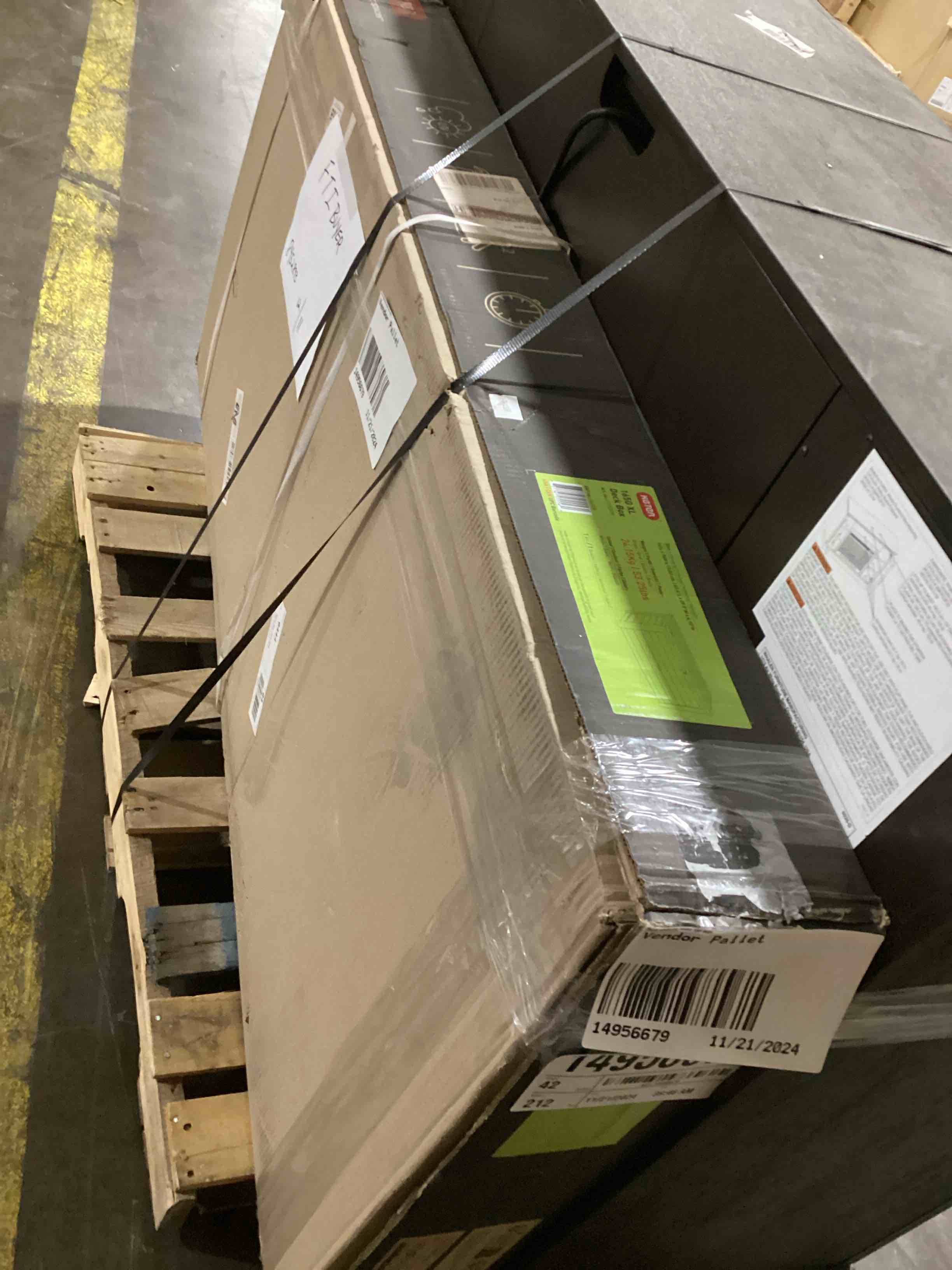 https://s3.amazonaws.com/lotting-images-prod/bidfta/GRA2130718_1741618069645.jpeg